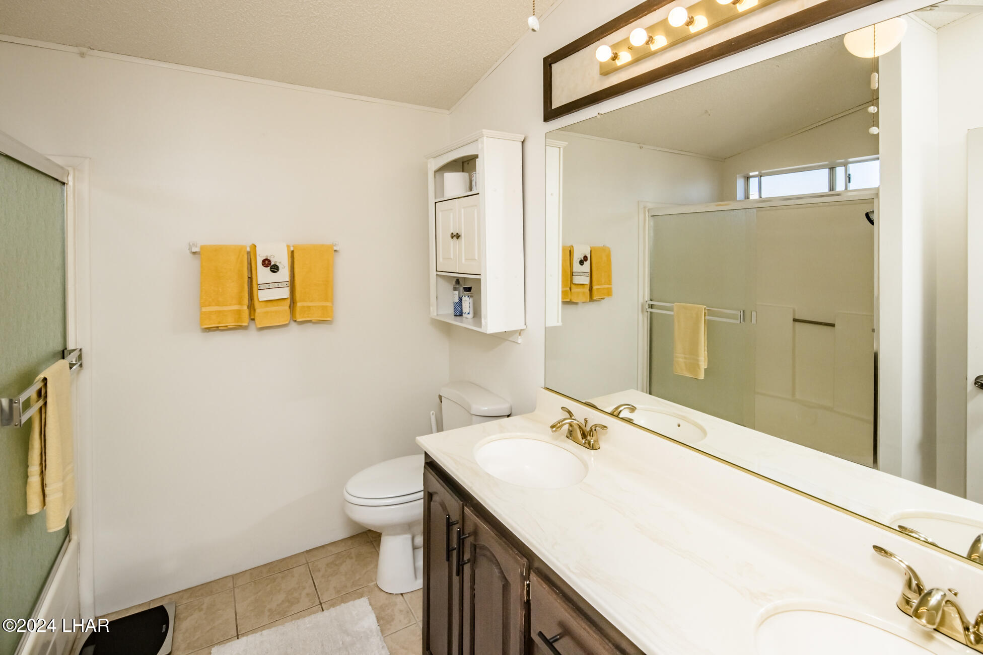 1415 King Dr Property Photo 25