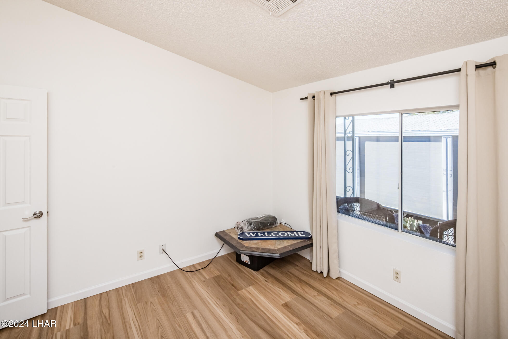 1415 King Dr Property Photo 26