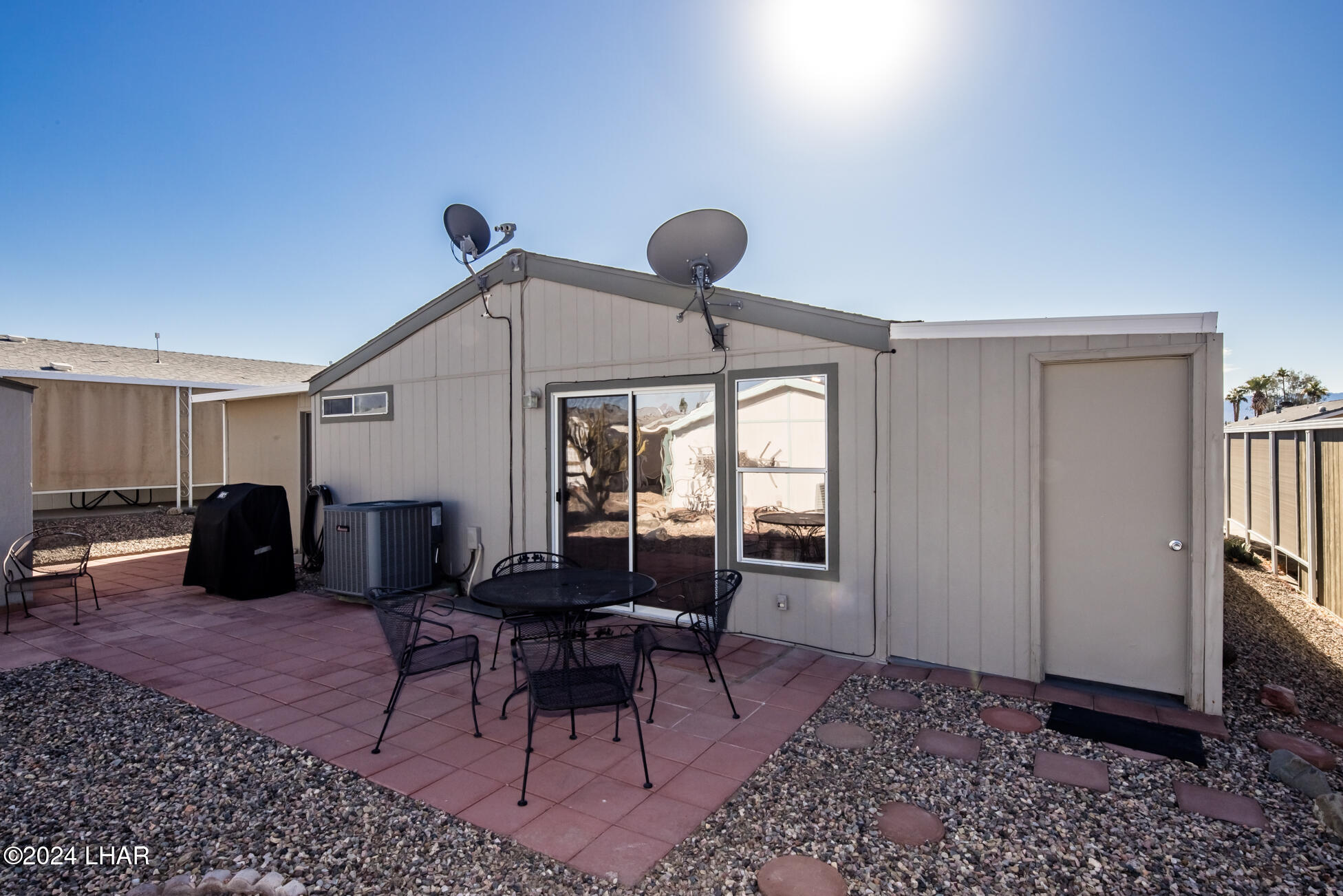 1415 King Dr Property Photo 38