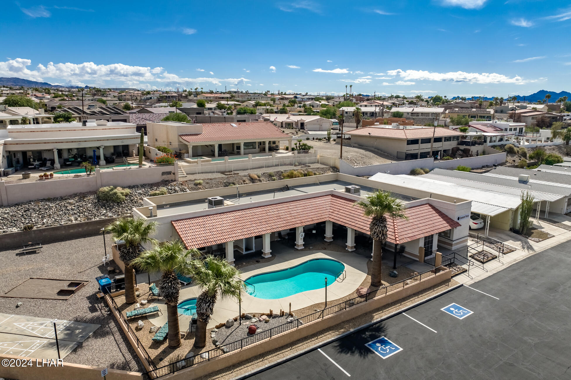 1415 King Dr Property Photo 55