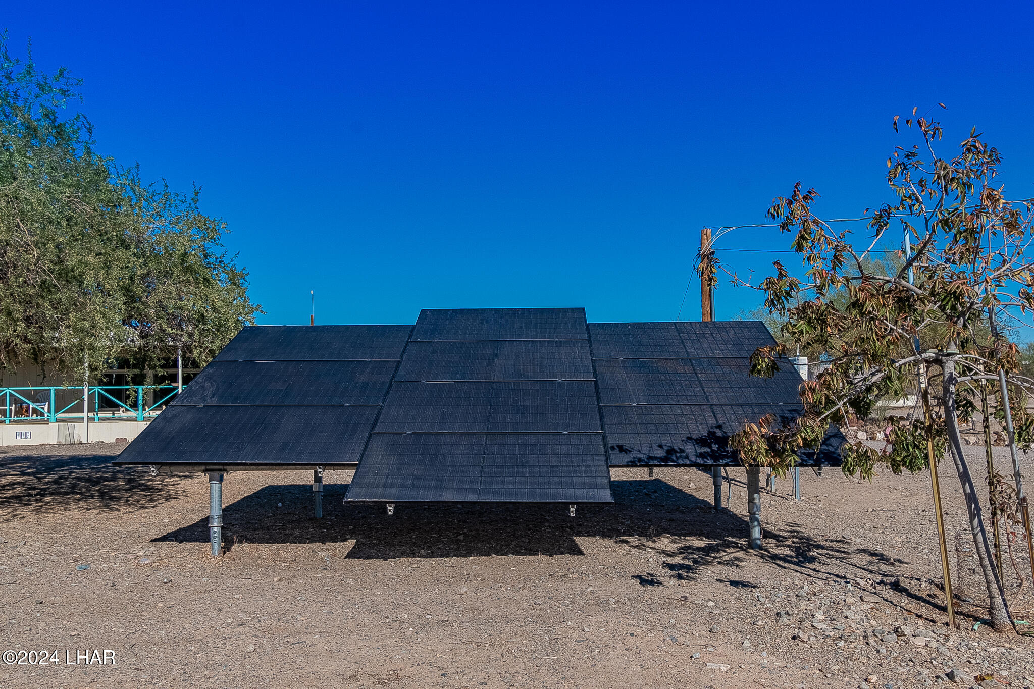 416 Sunset St Property Photo 4