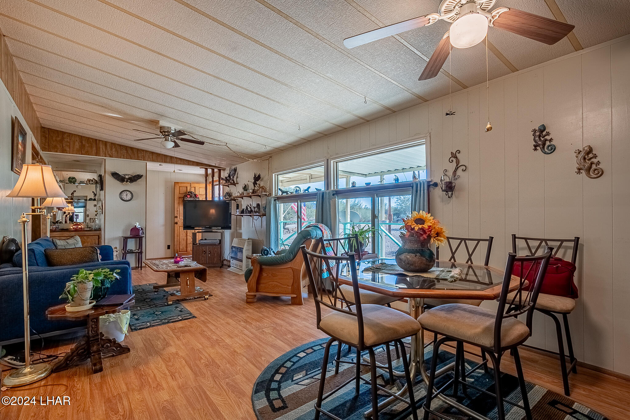 416 Sunset St Property Photo 10