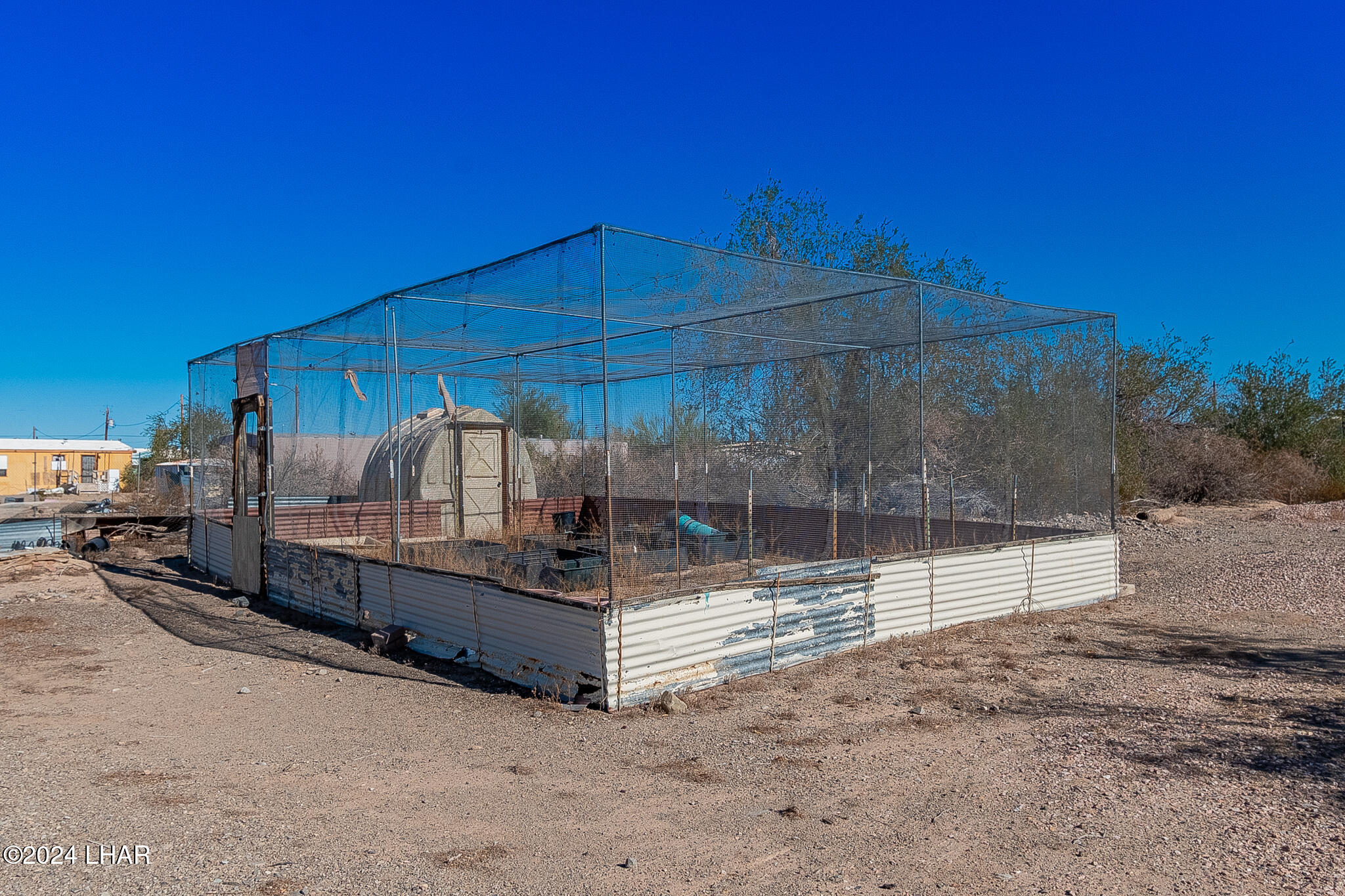 416 Sunset St Property Photo 27