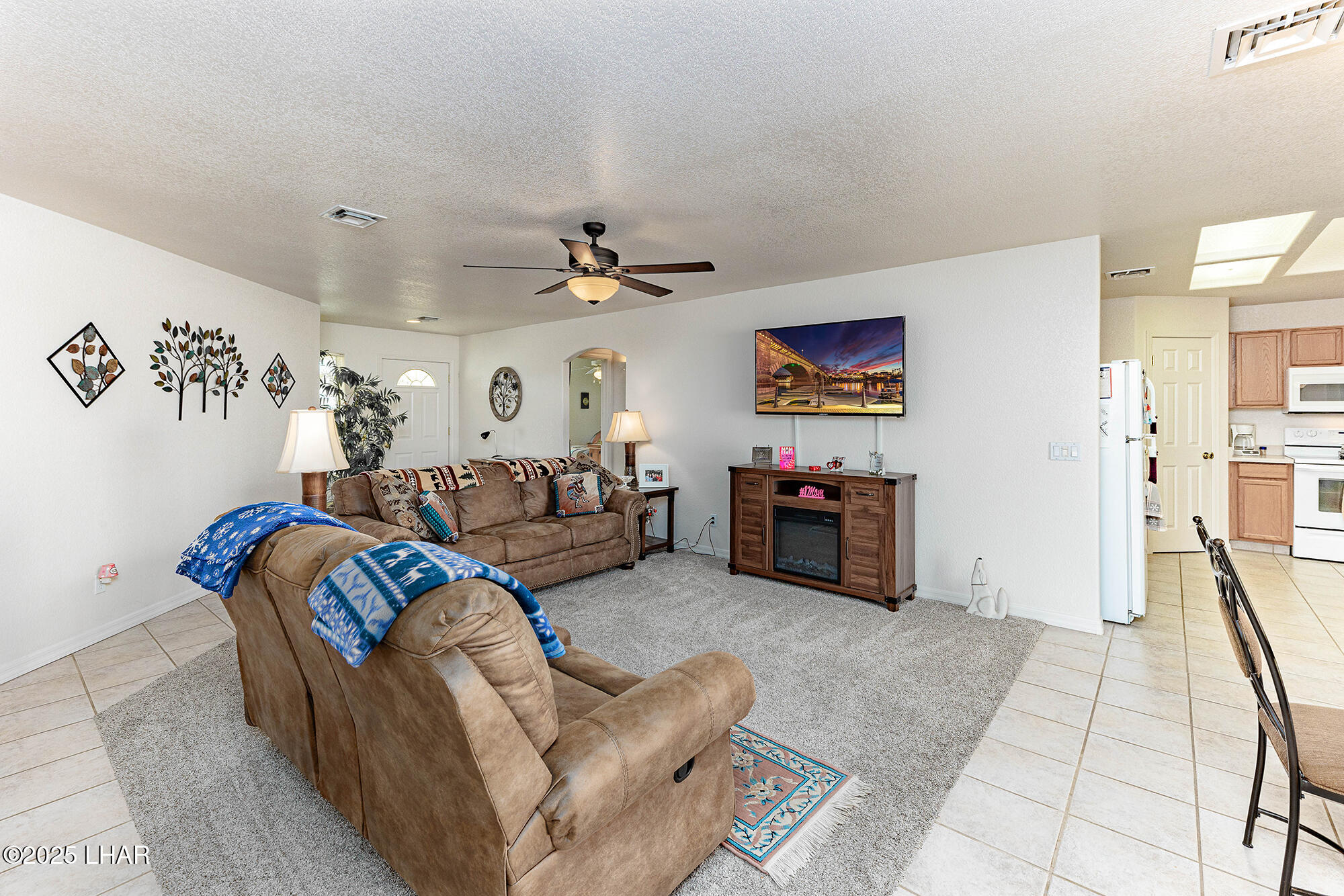 2919 Mcculloch Blvd N Property Photo 18