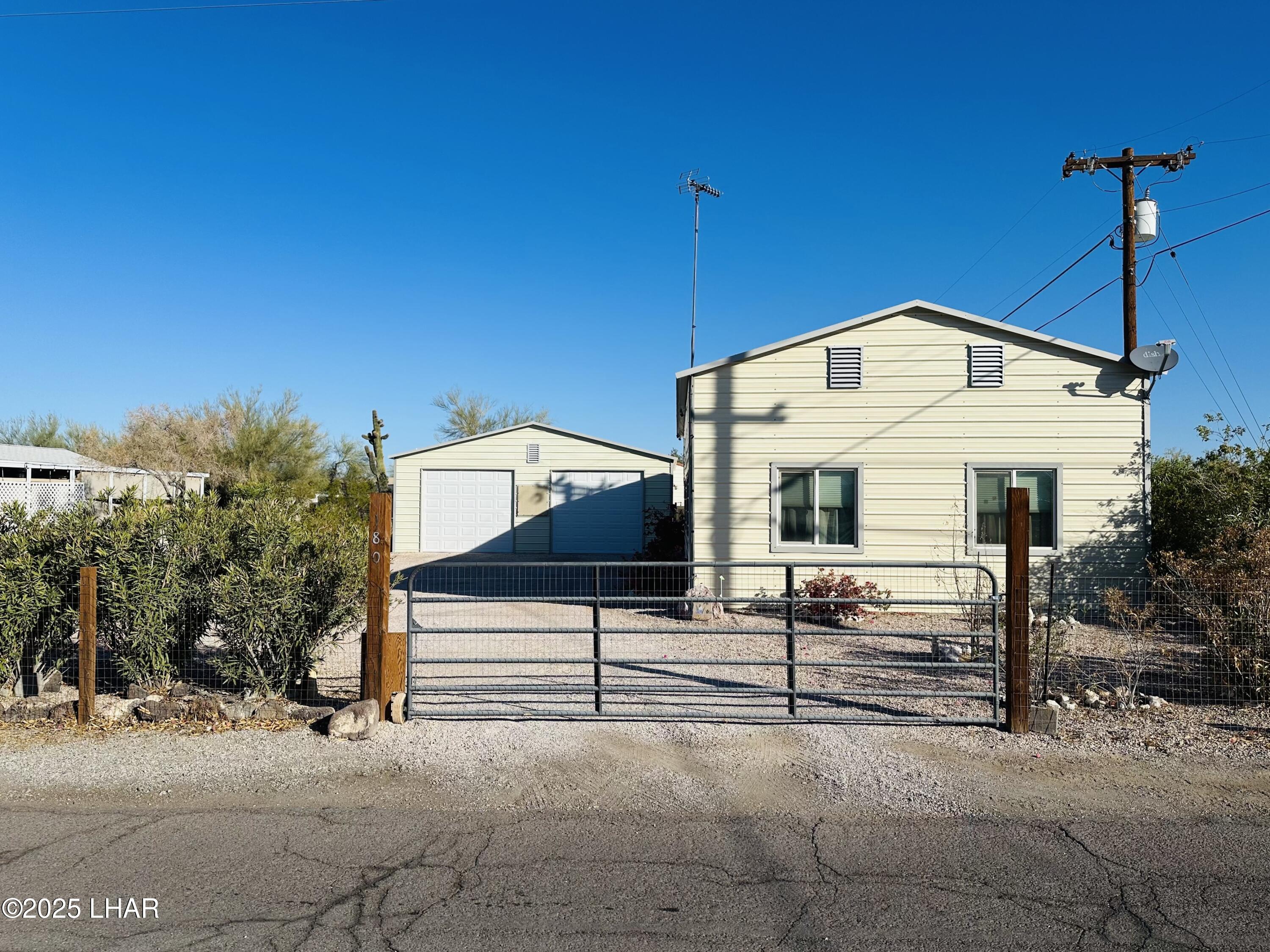 180 Sunrise St Property Photo 1