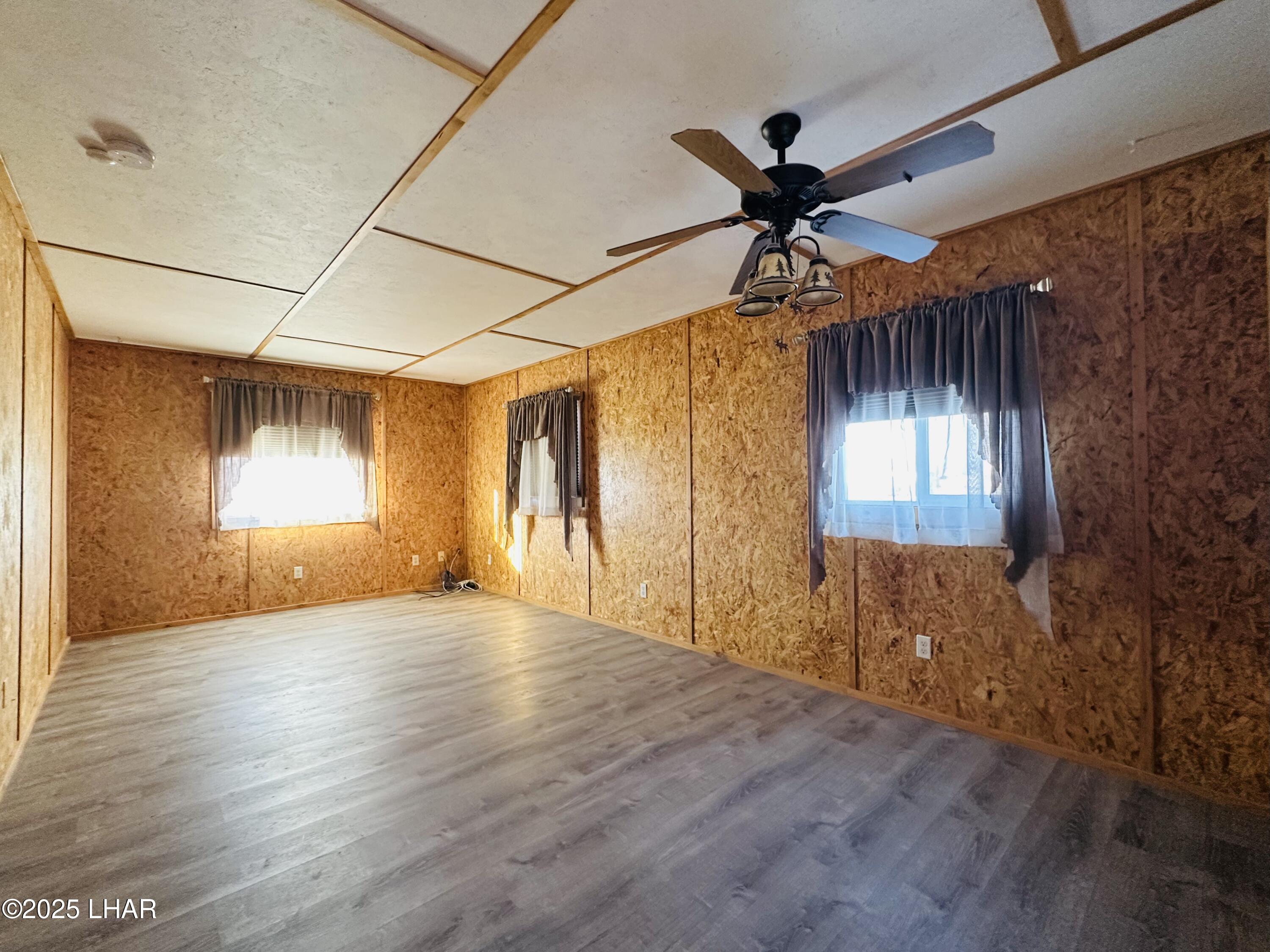 180 Sunrise St Property Photo 10