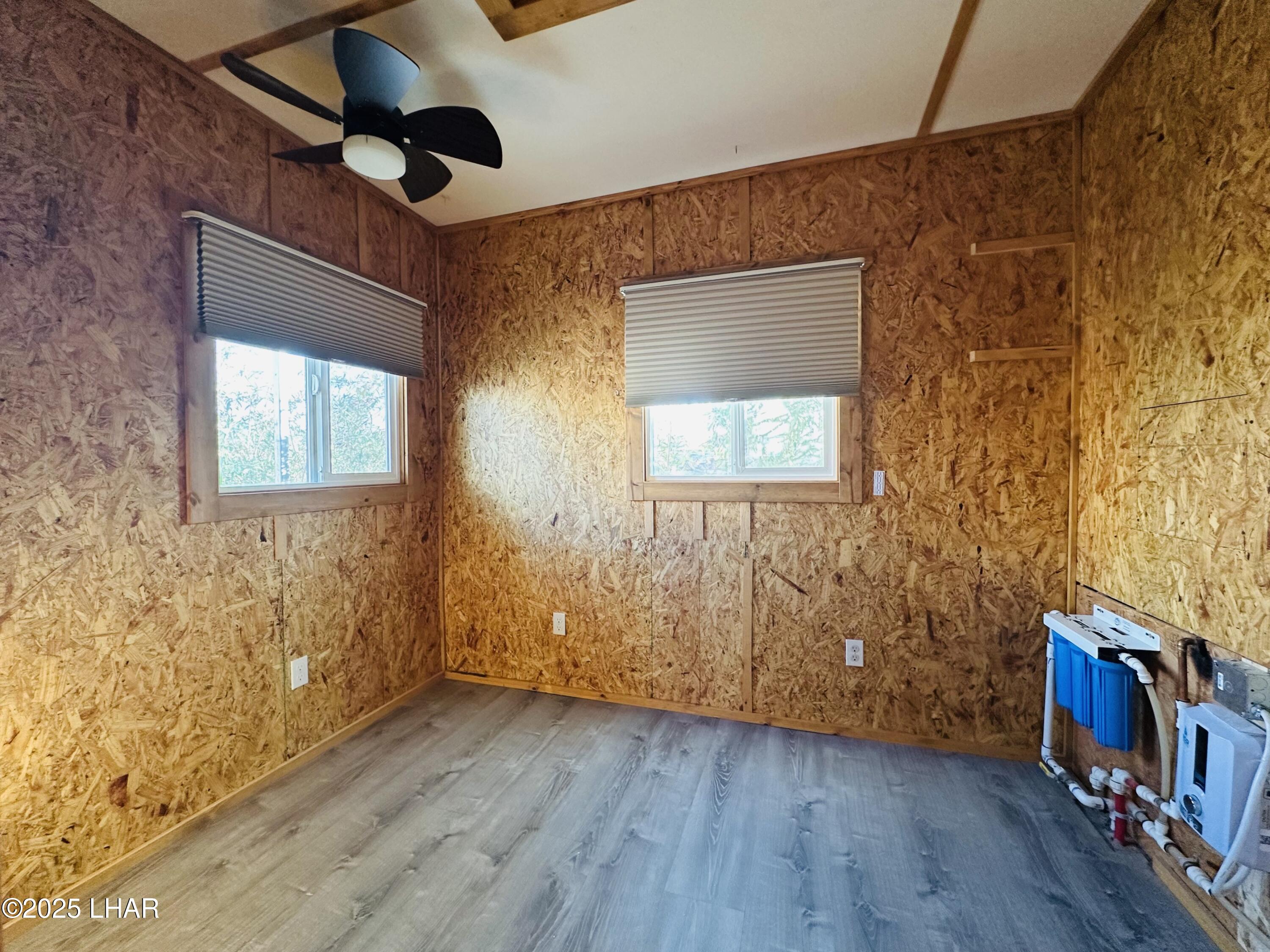 180 Sunrise St Property Photo 17