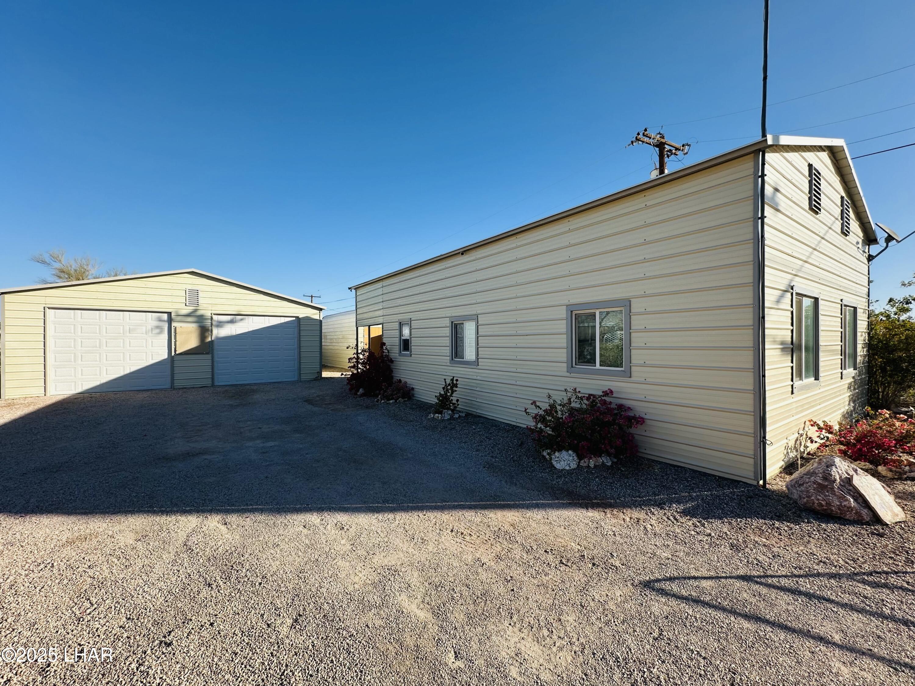 180 Sunrise St Property Photo 32