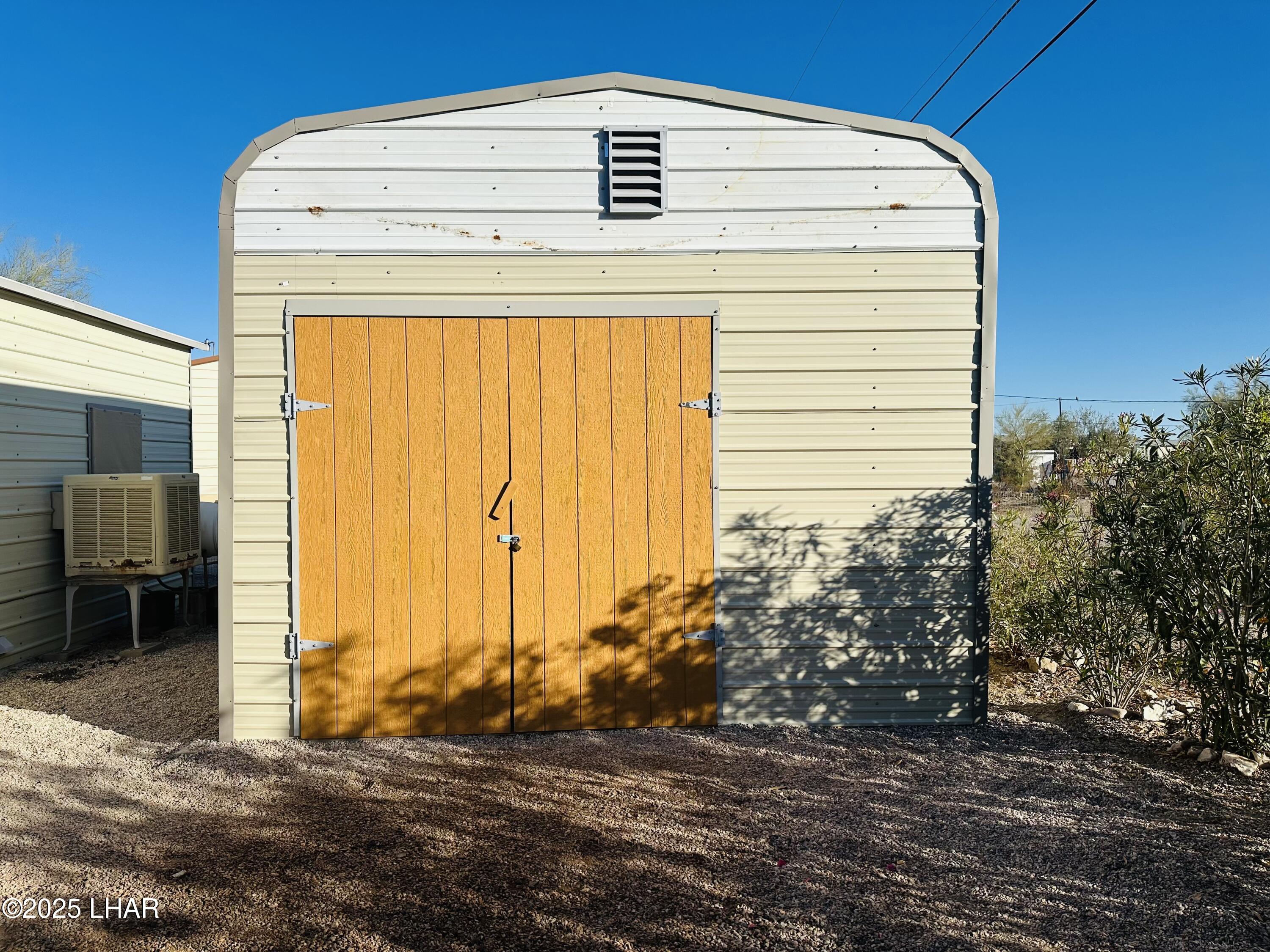 180 Sunrise St Property Photo 37