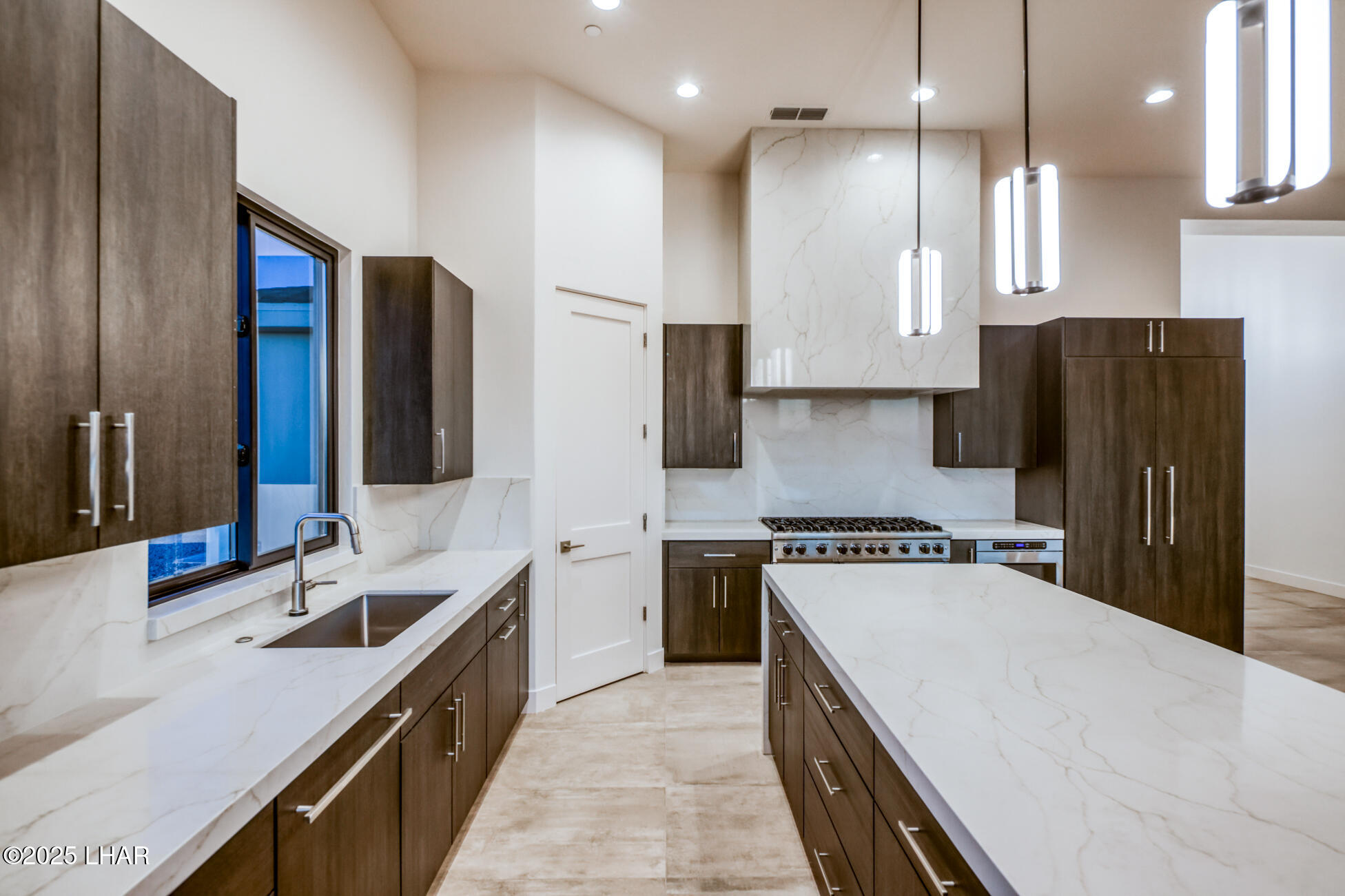 3017 Corte Enclave Property Photo 8
