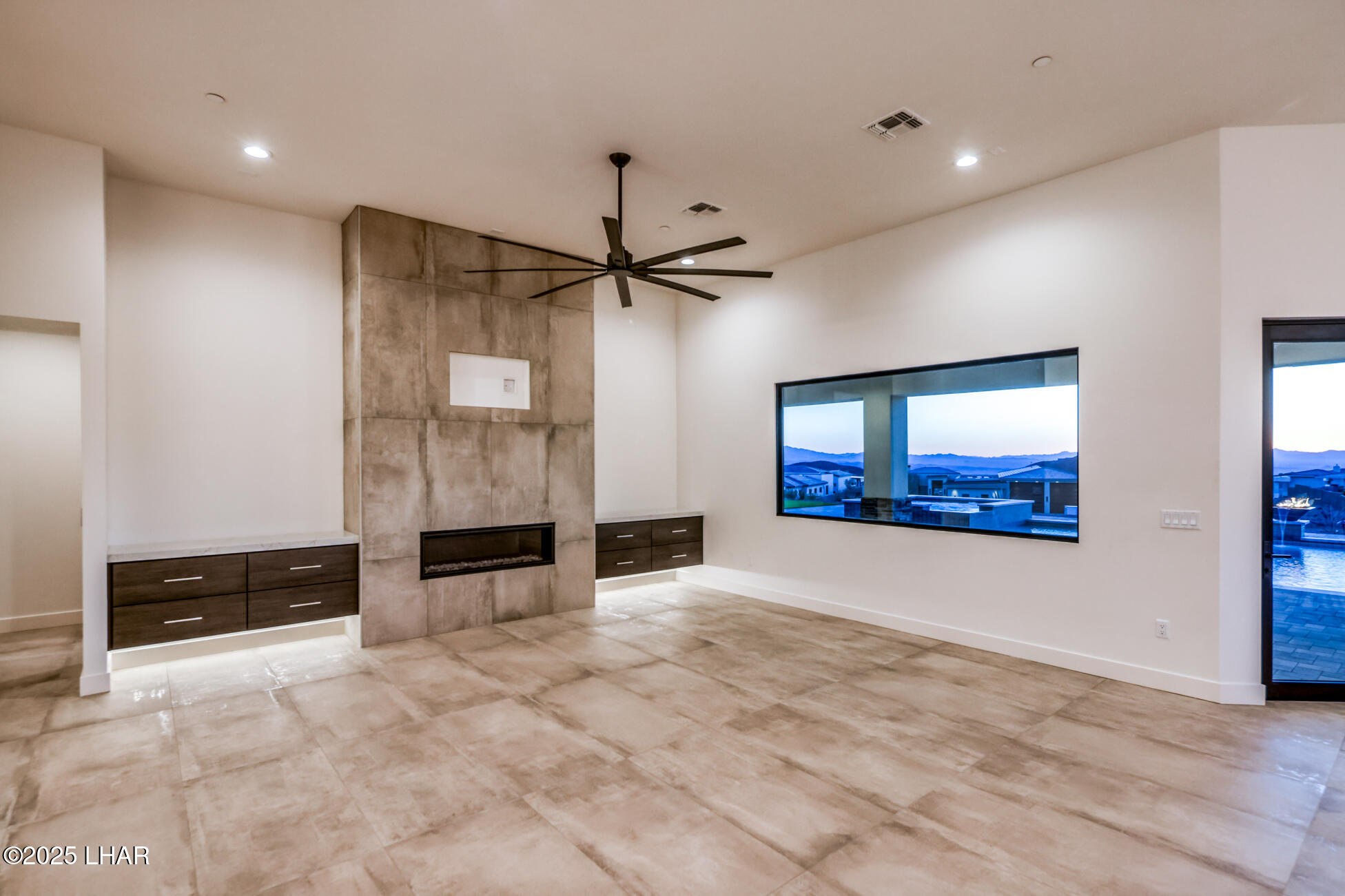 3017 Corte Enclave Property Photo 9