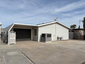 358 E Riverfront Dr Property Photo