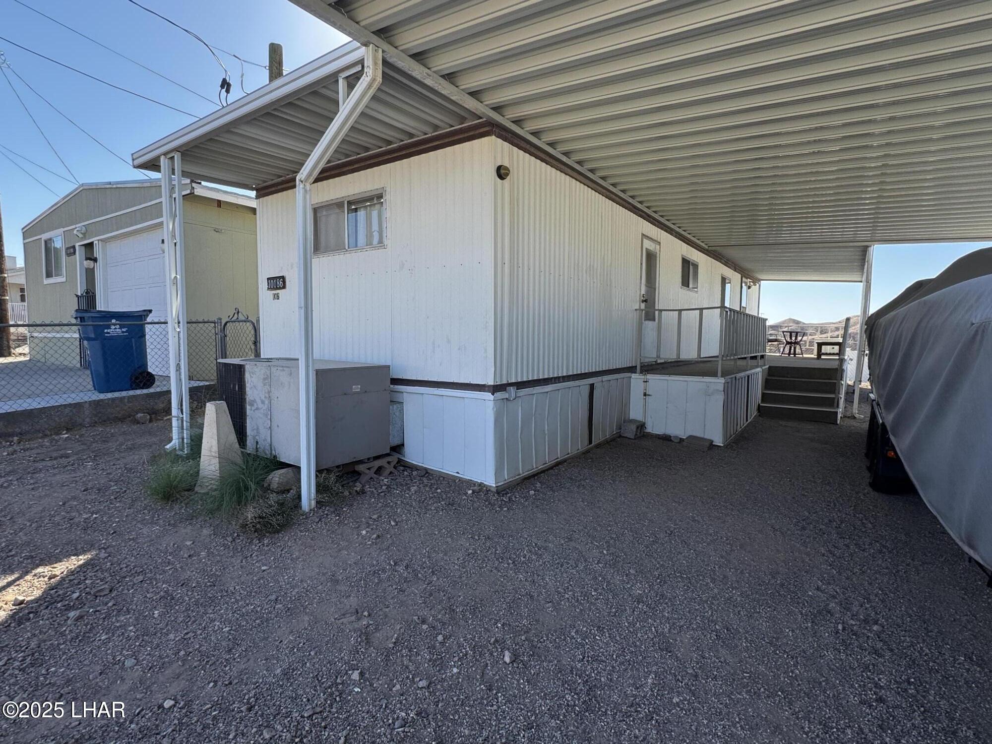 10186 Harbor View Rd Property Photo 15