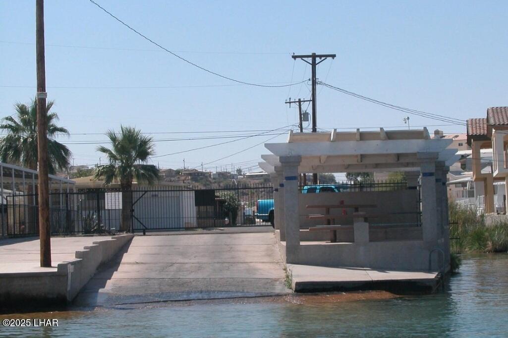10186 Harbor View Rd Property Photo 16