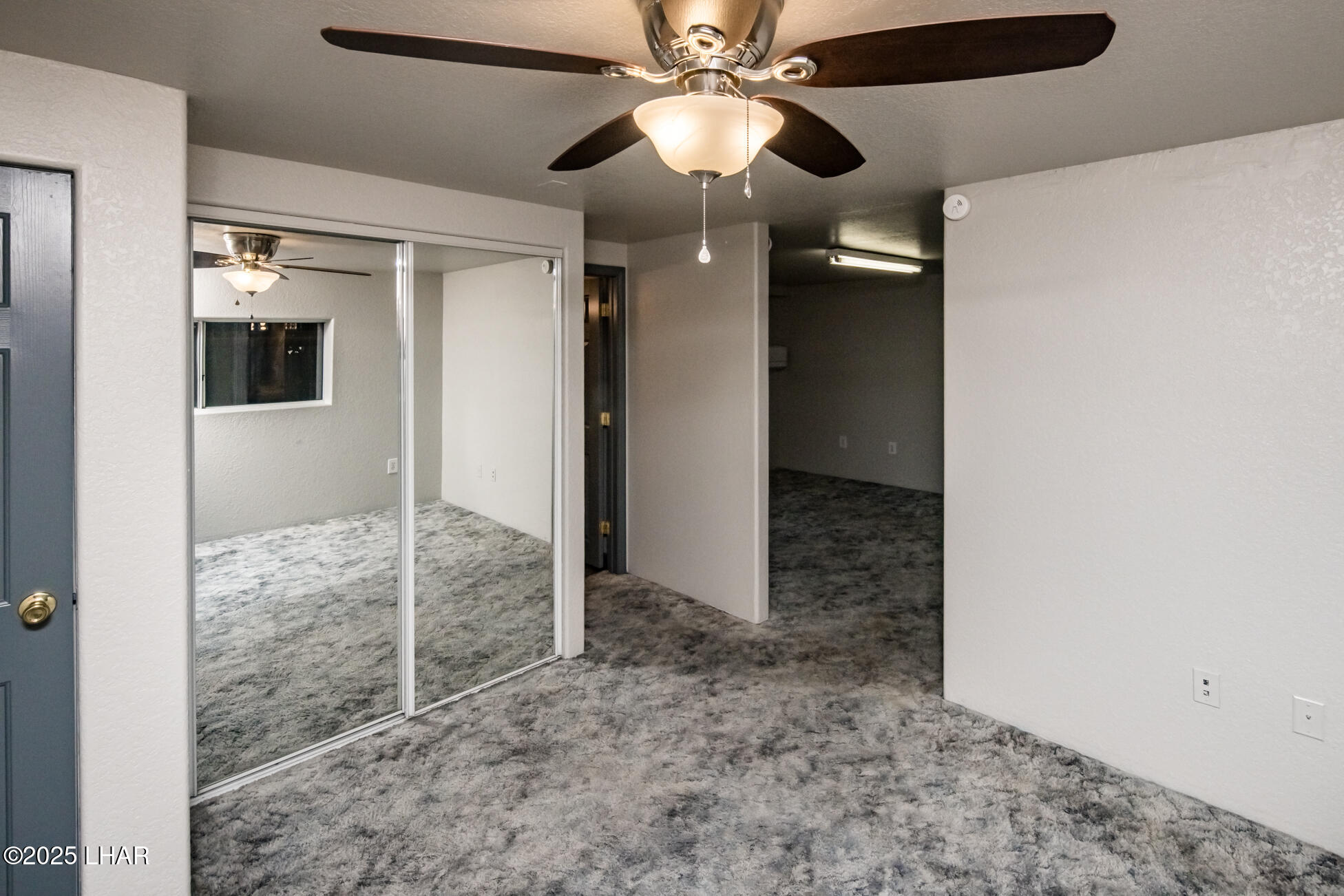 1600 W Acoma Blvd W, 43 Property Photo 14