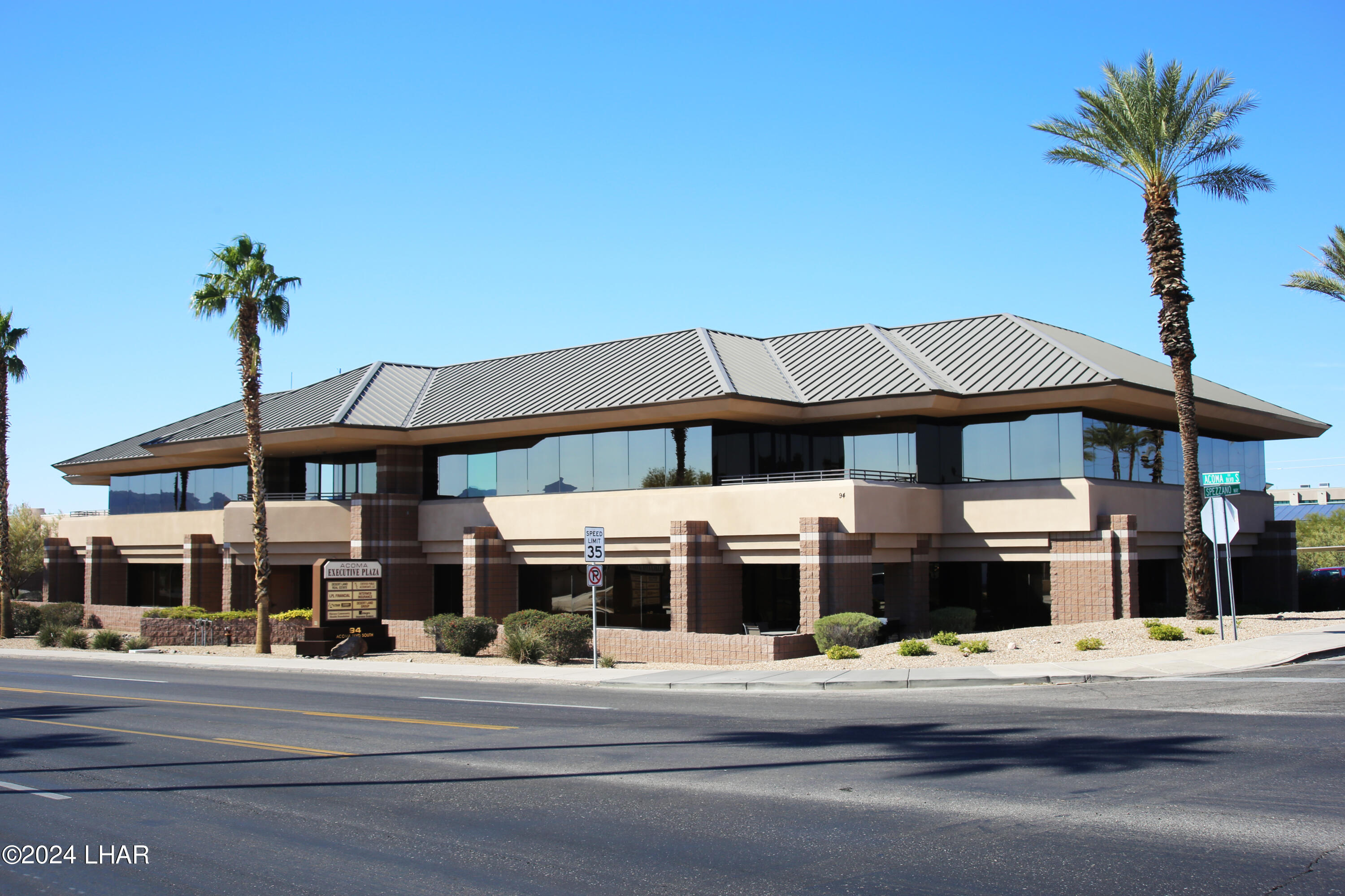 94 Acoma Blvd S, 106 Property Photo 1