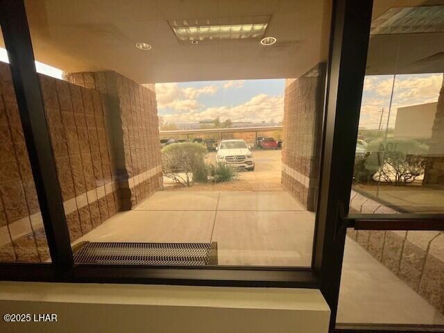 94 Acoma Blvd S, 106 Property Photo 12