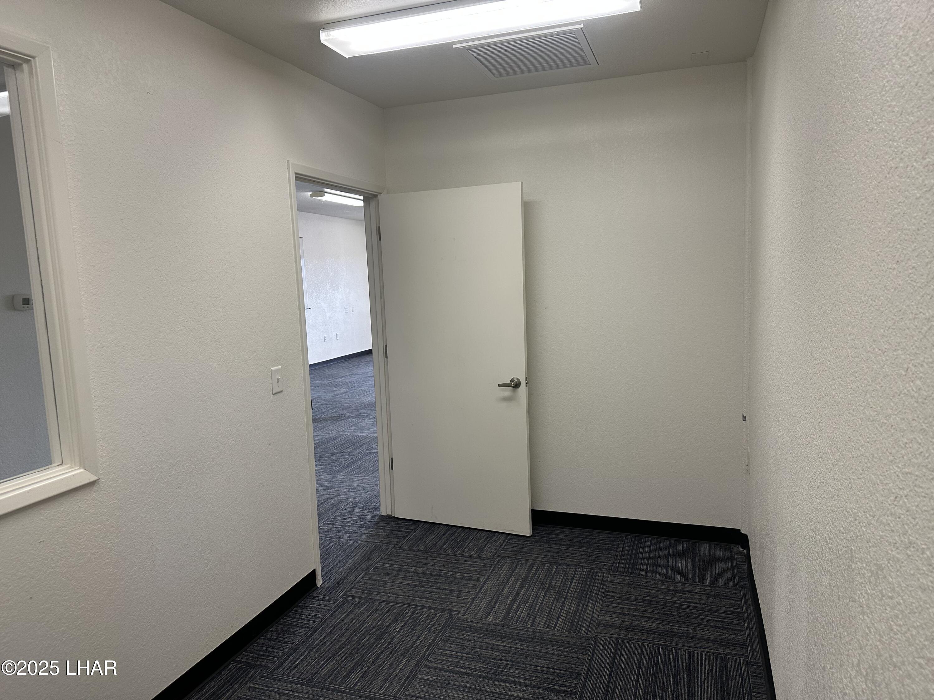 1100 London Bridge Rd, F200 Property Photo 14