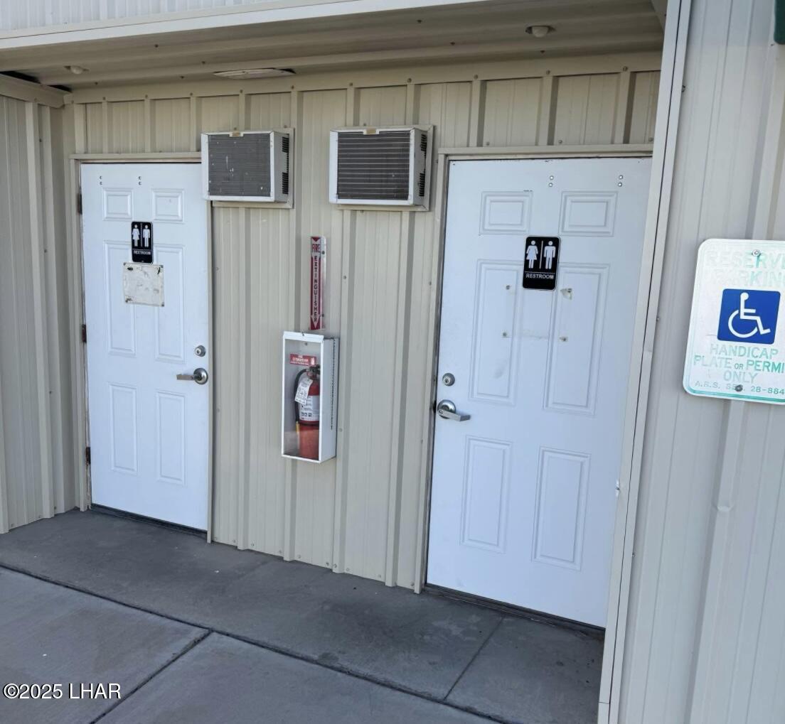 1300 S Empire Rd Rd, A-14 Property Photo 5