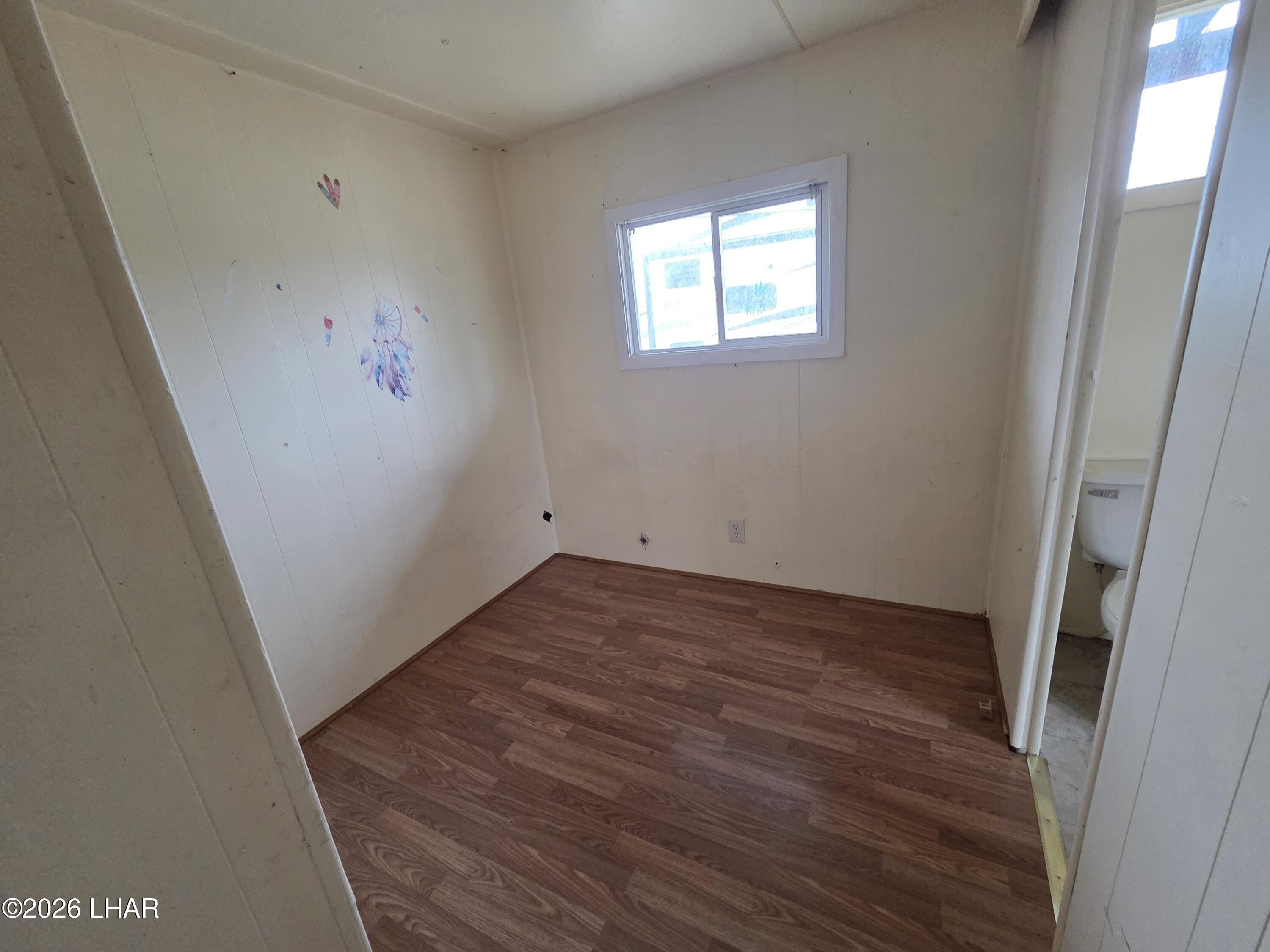 730 N Tesota Ln Property Photo 17