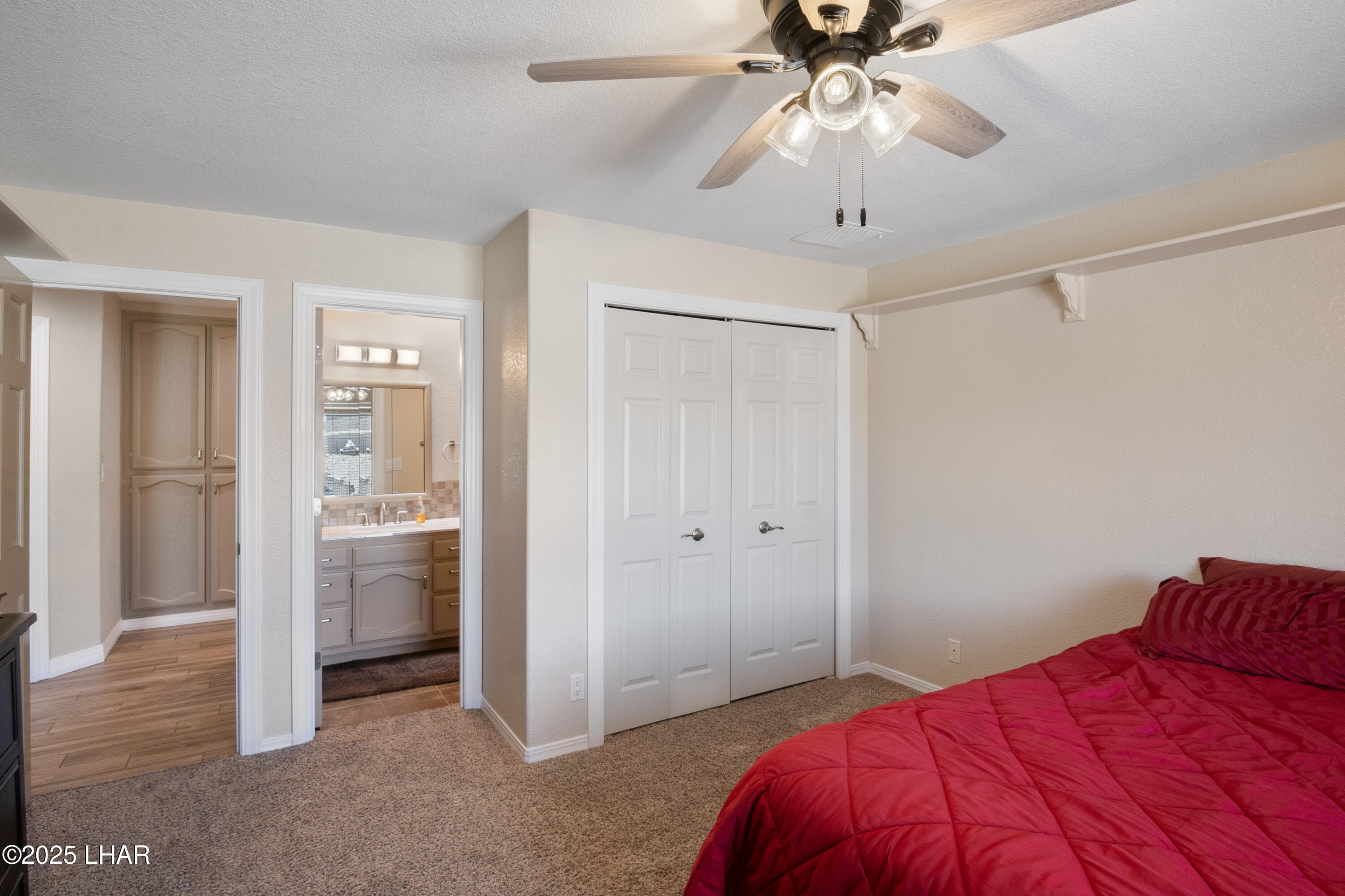 209 Snead Dr Property Photo 18