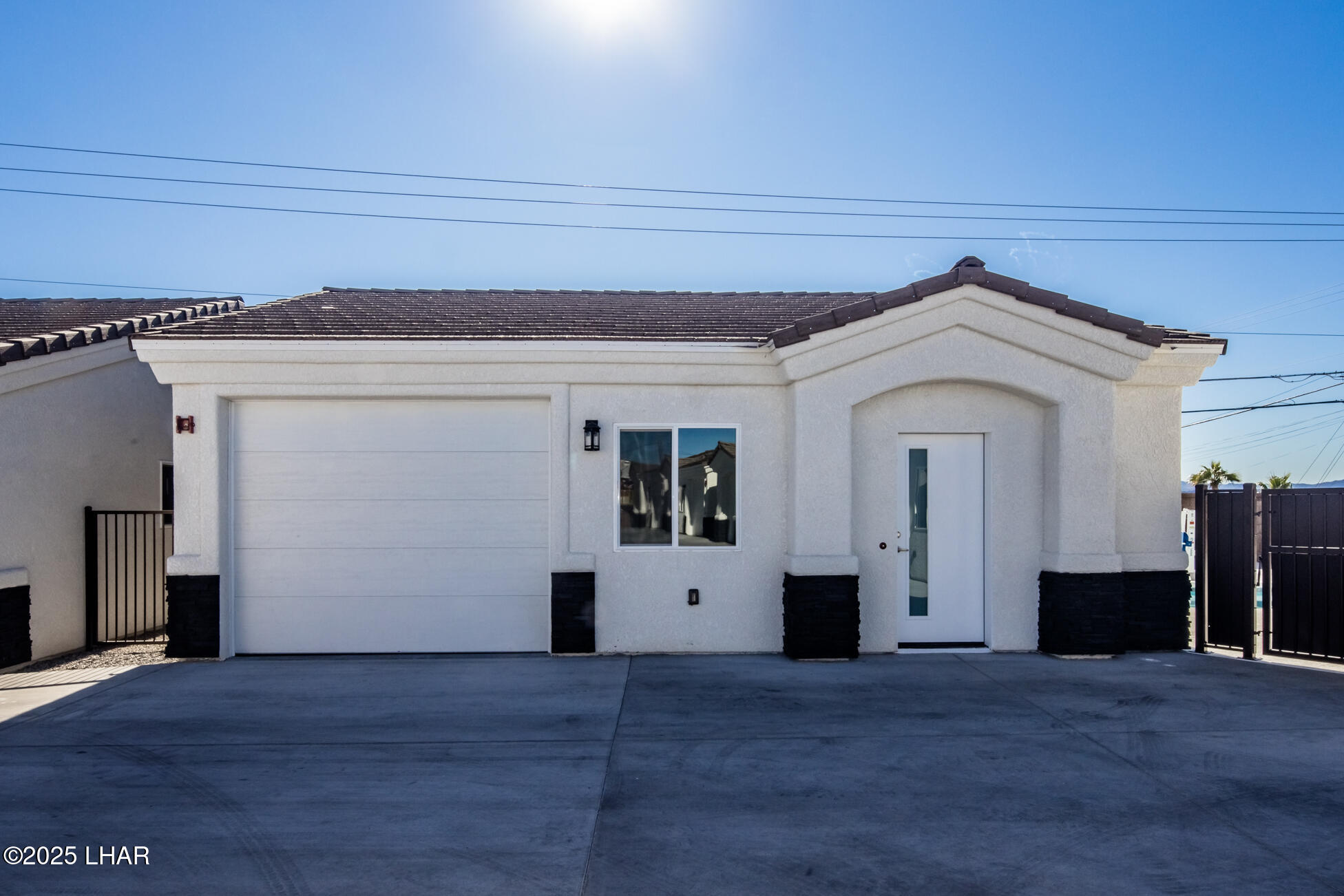 2080 Swanson Ave, Unit B Property Photo