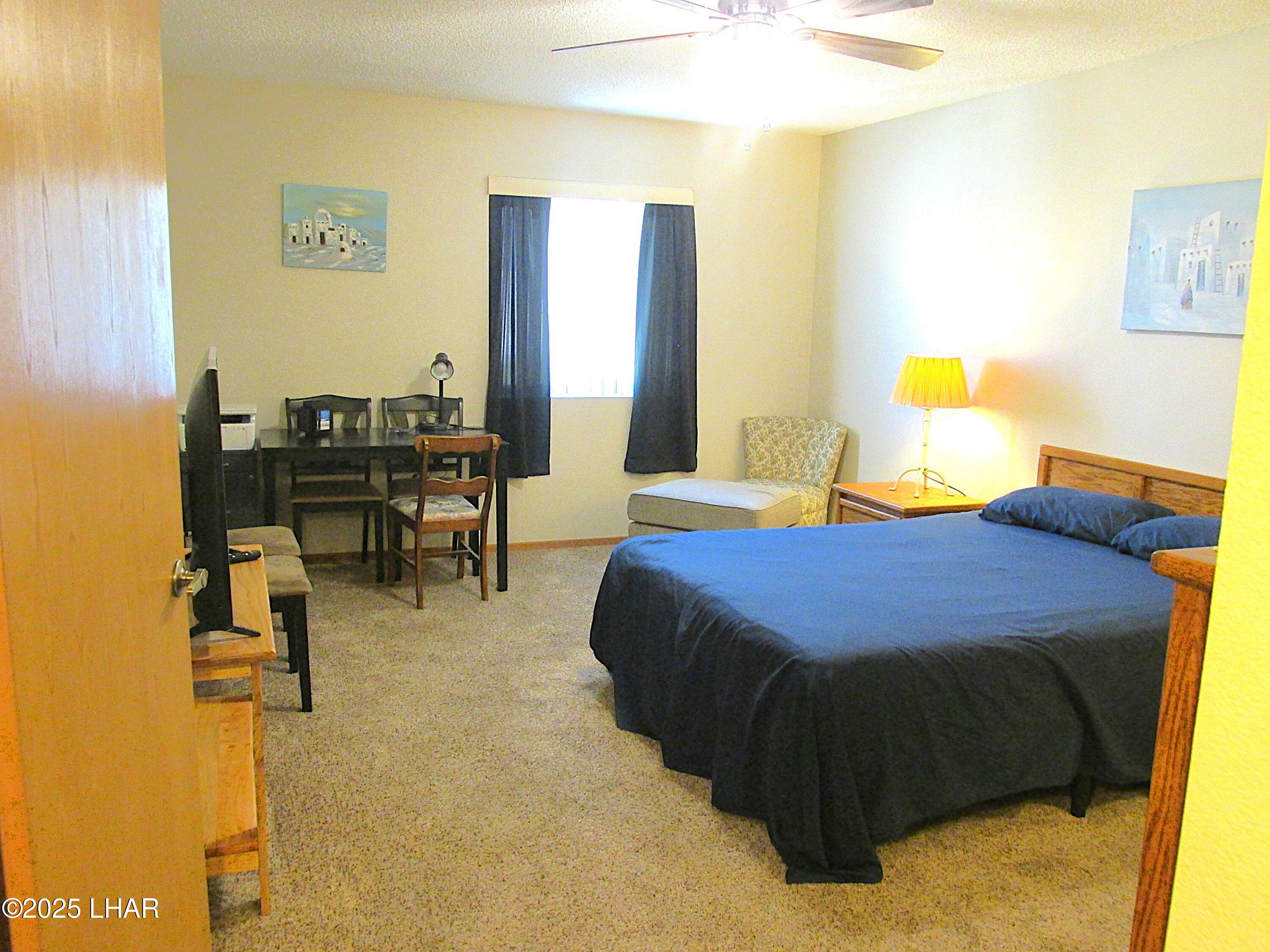 2085 Mesquite Ave 64 Property Photo 4