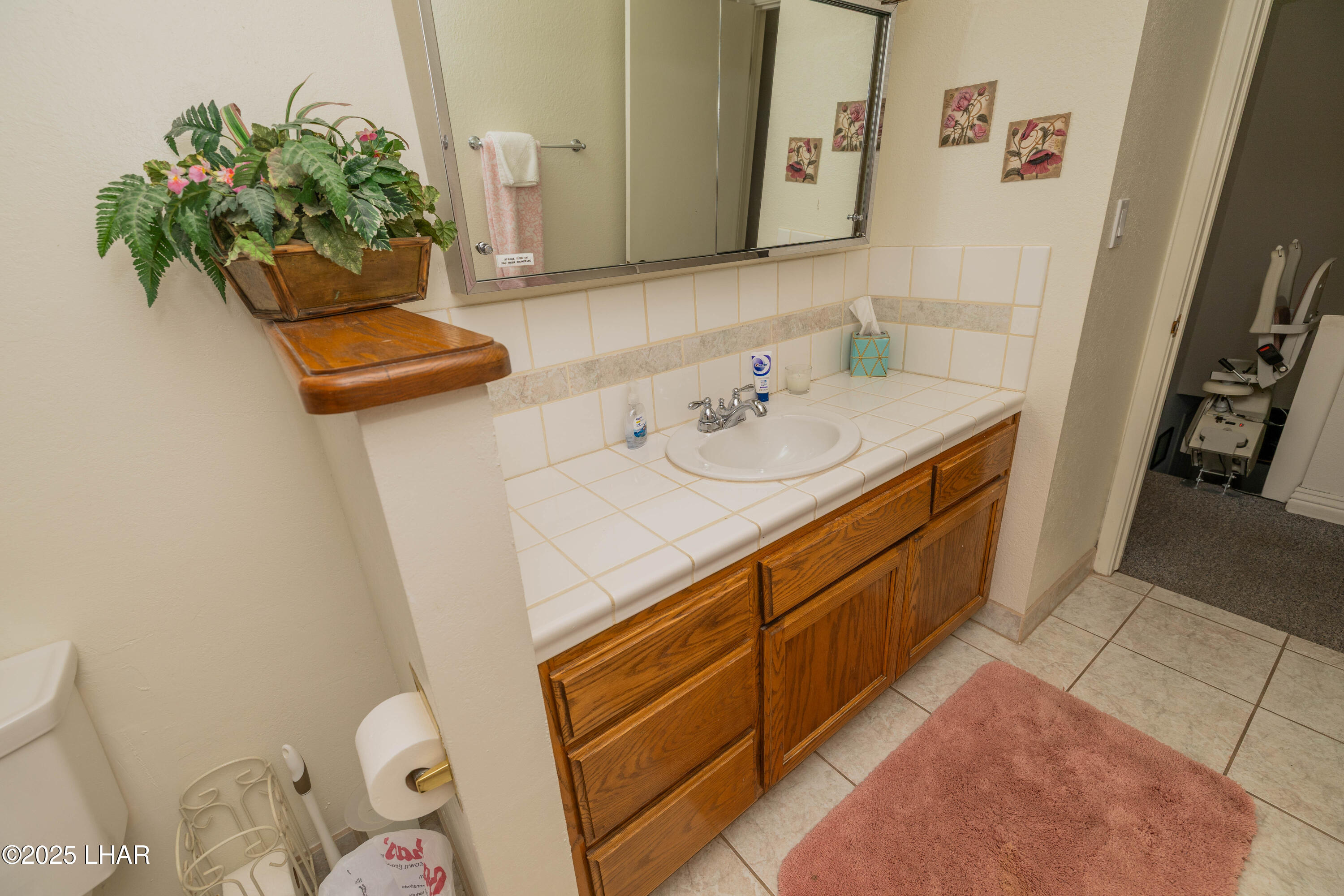 9170 Riverside Dr 35 Property Photo 28