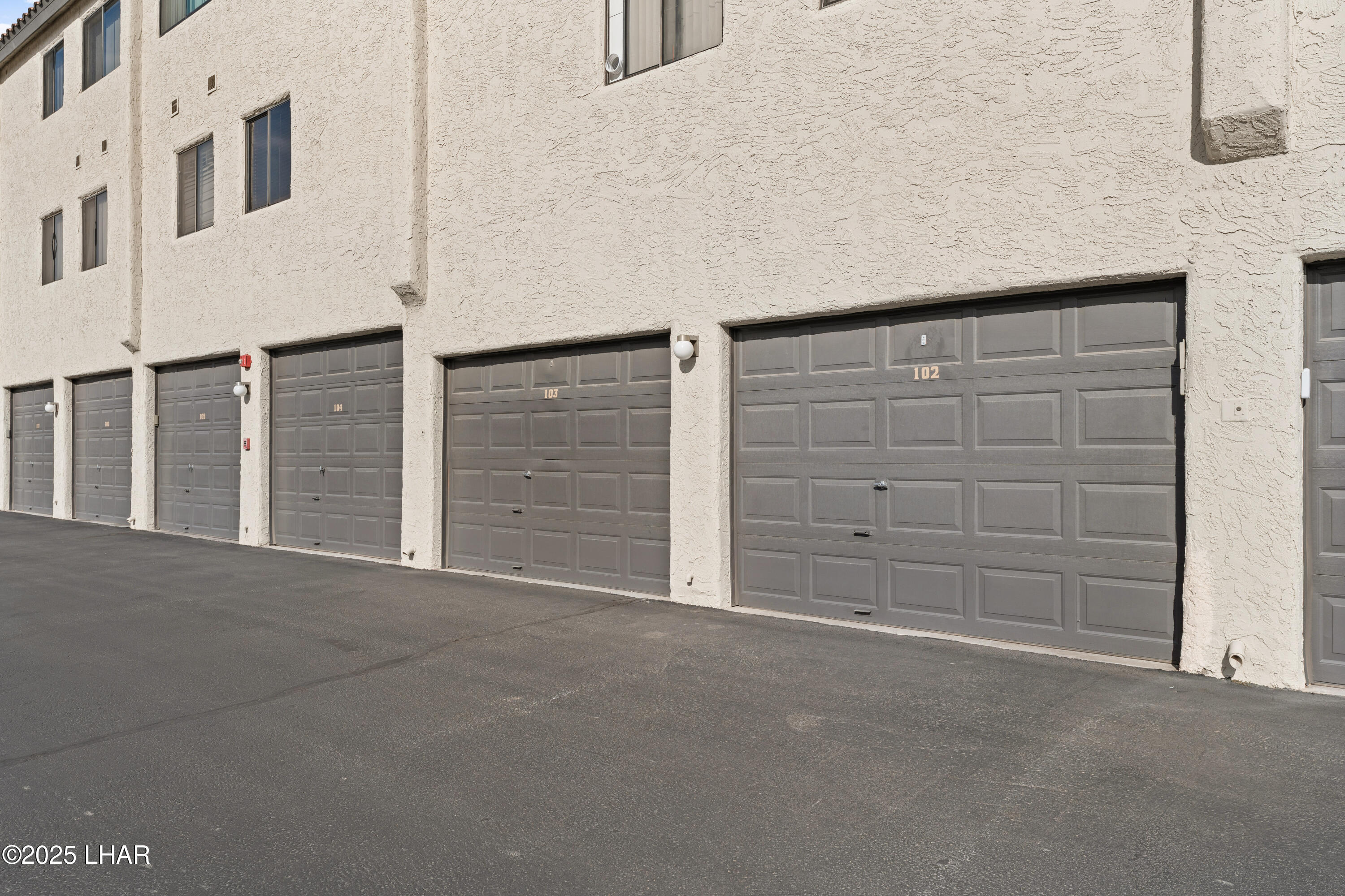 1989 Mesquite Ave 17 Property Photo 11