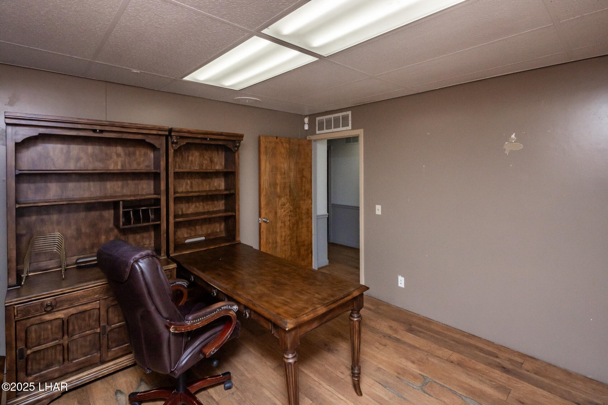 1945 Mesquite Ave, D Property Photo 24
