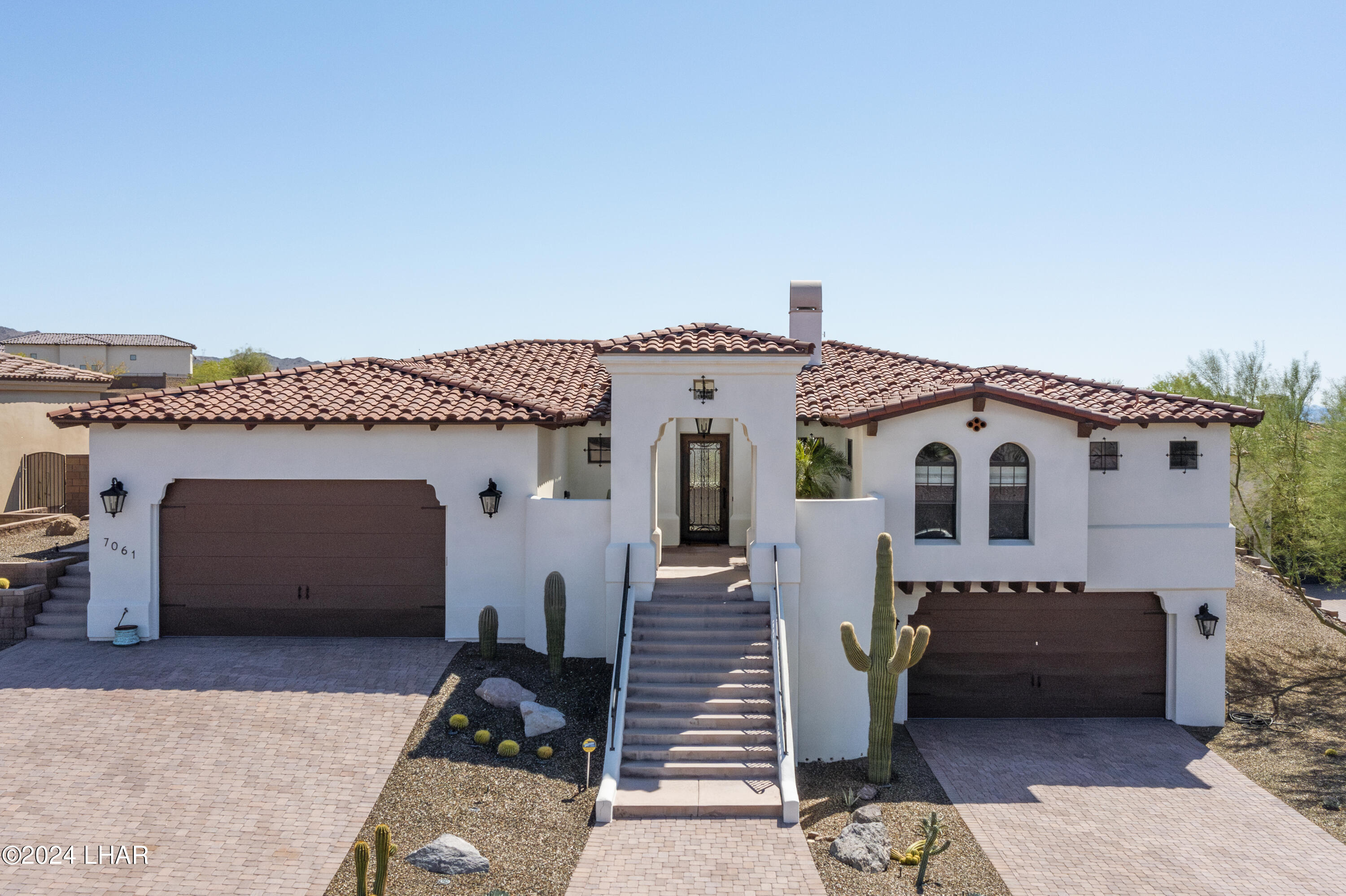 7061 Circula De Hacienda Property Photo 1