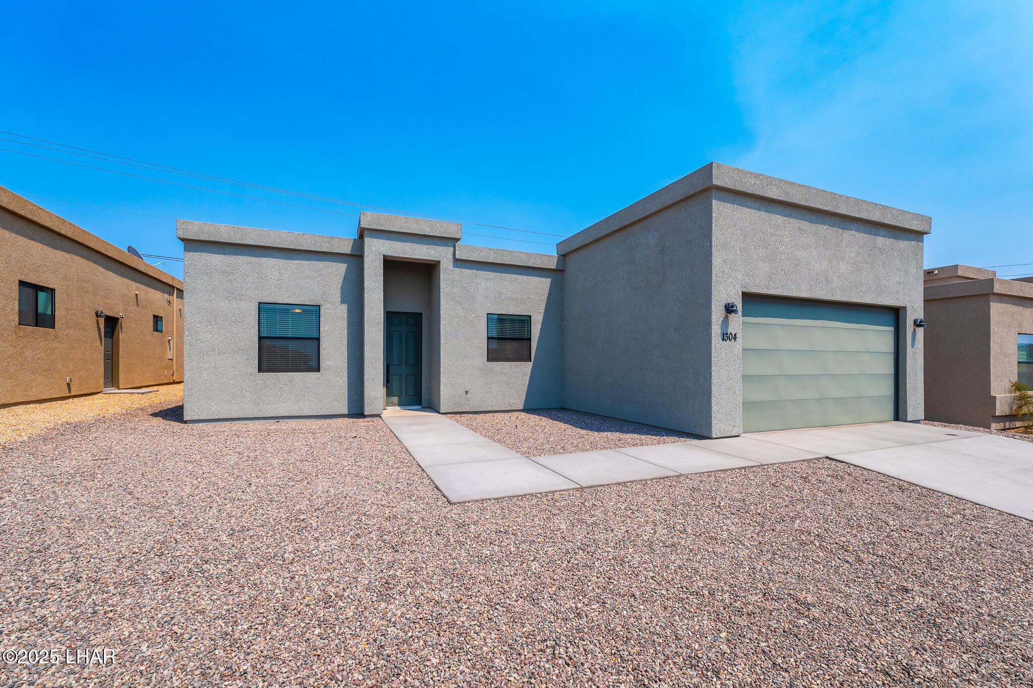 1304 Lobo Dr Property Photo 1
