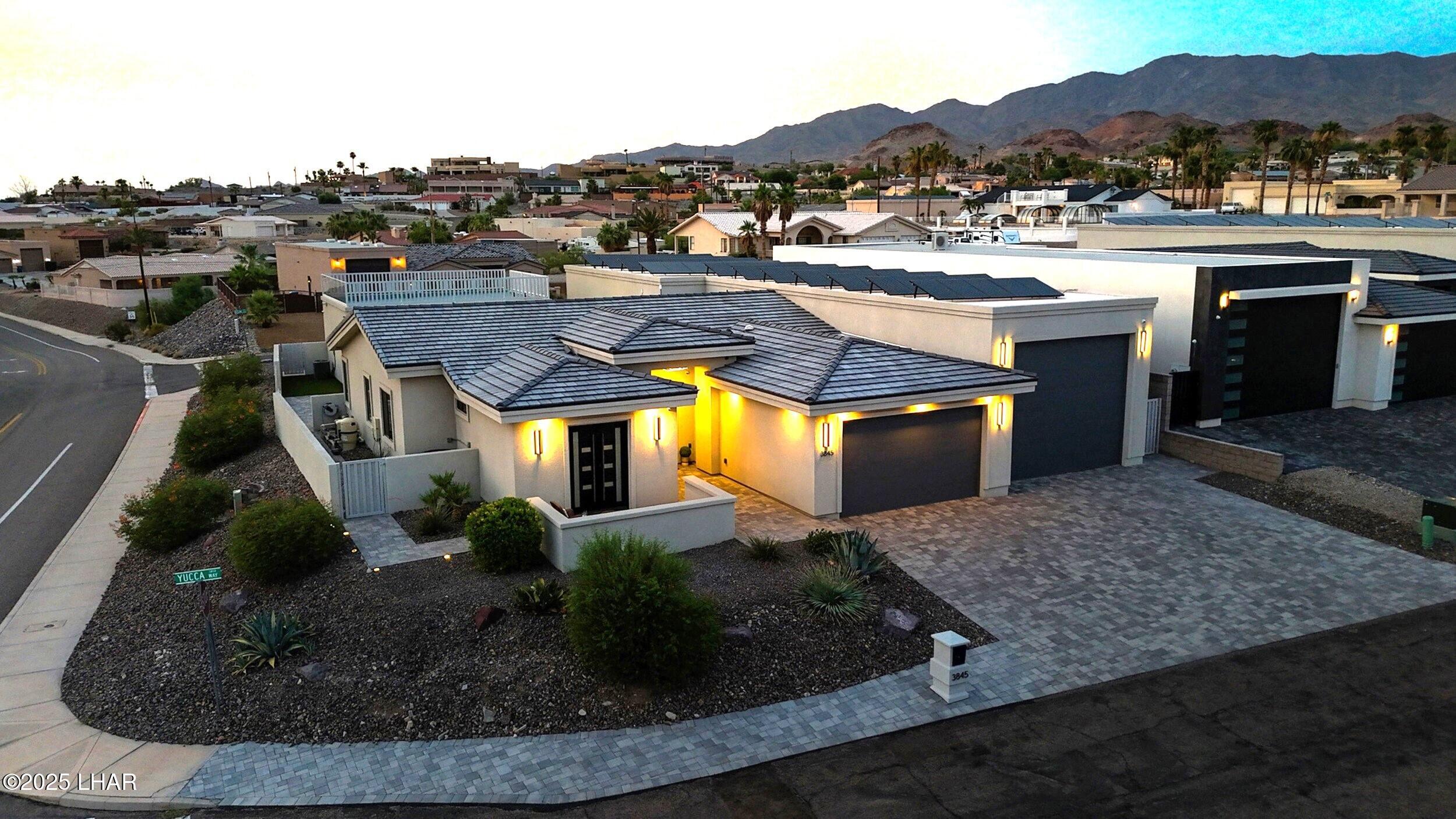 3845 Yucca Way Property Photo 1