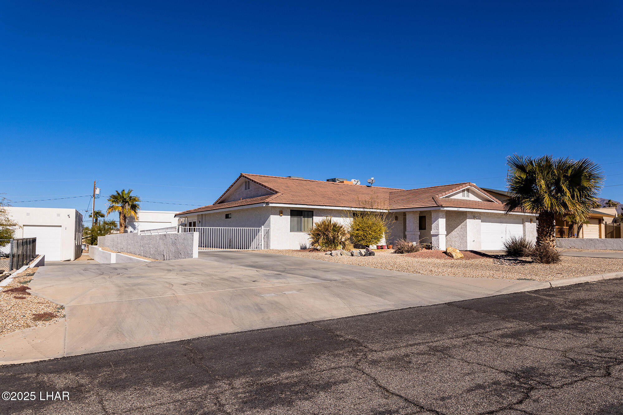 2929 Thistle Dr Property Photo 1