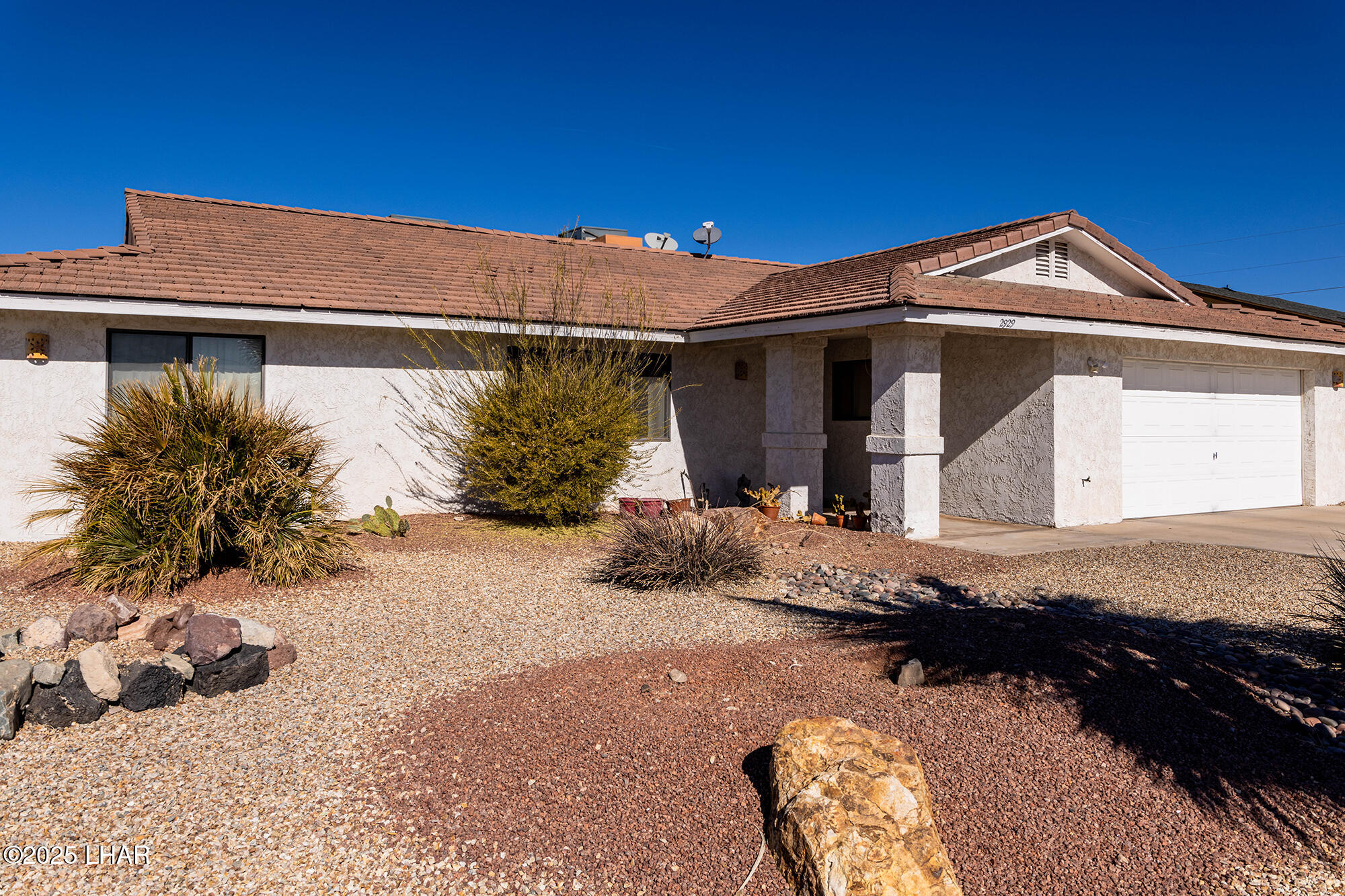 2929 Thistle Dr Property Photo 2