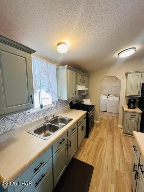 44113 E Perry Dr Property Photo 23