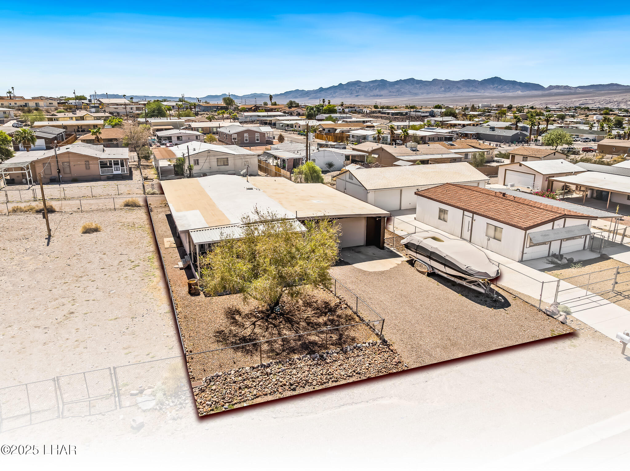 1960 E Ramar Rd Property Photo 46