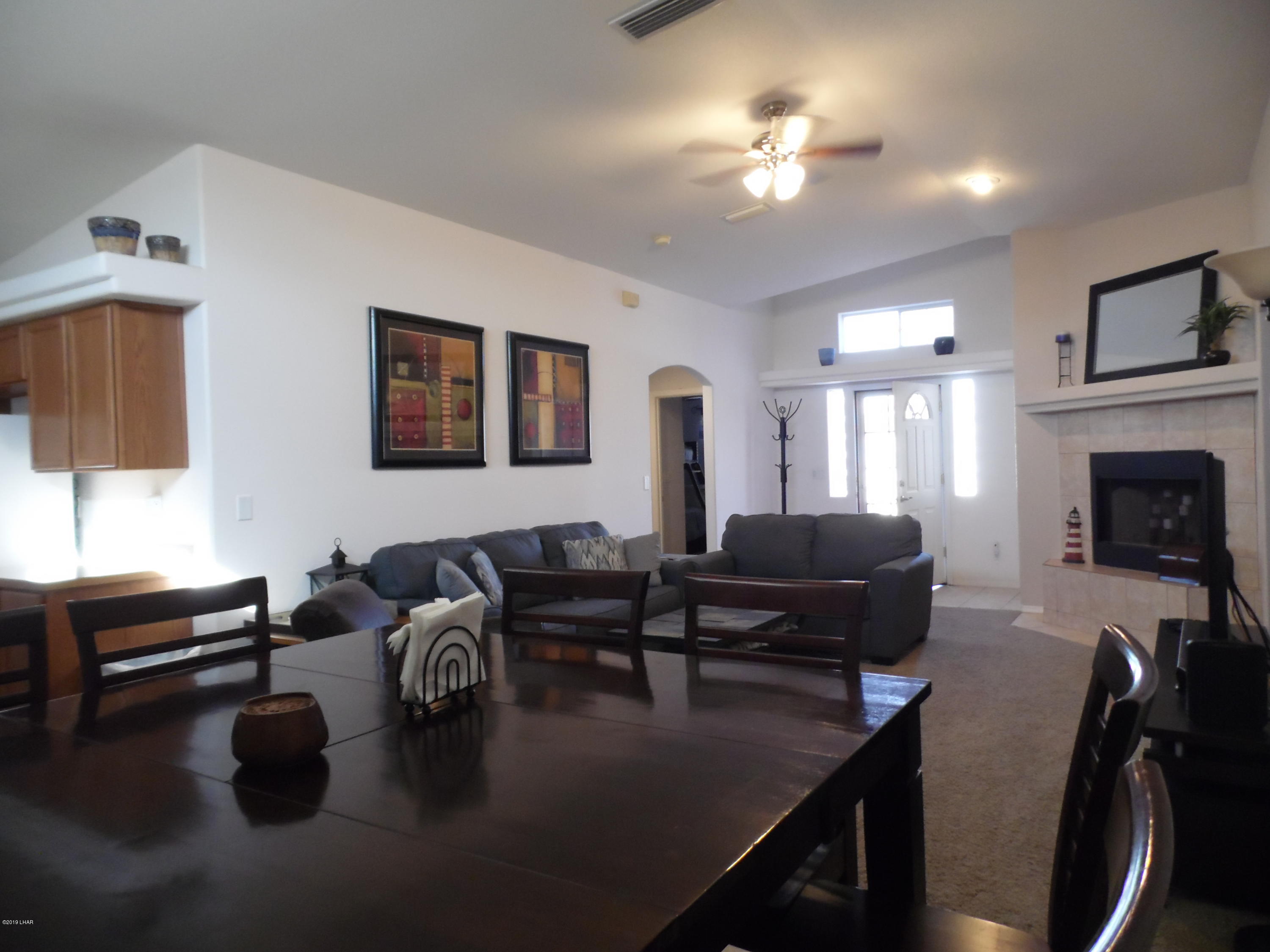 33 Torrito Ln Property Photo 10
