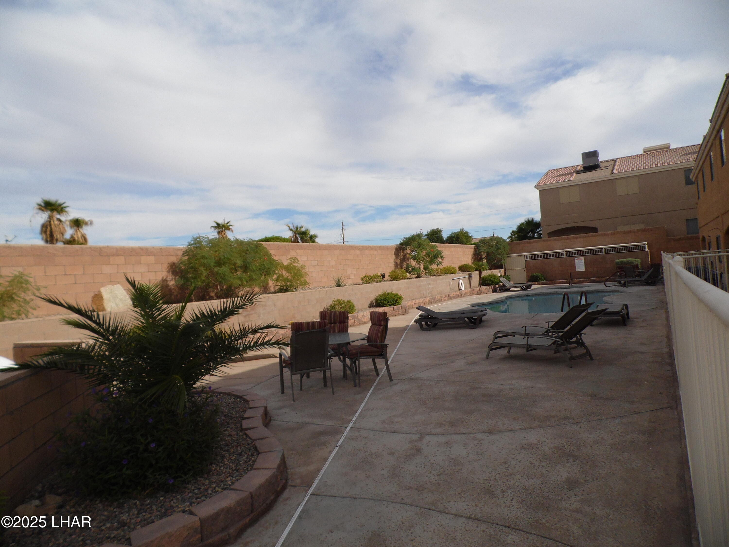 3470 Kearsage Dr E102 Property Photo 46