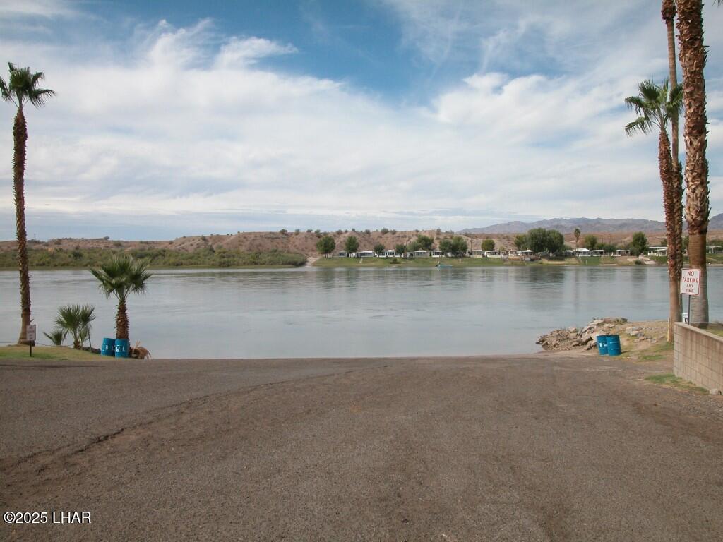 493 E Riverfront Dr Property Photo 45