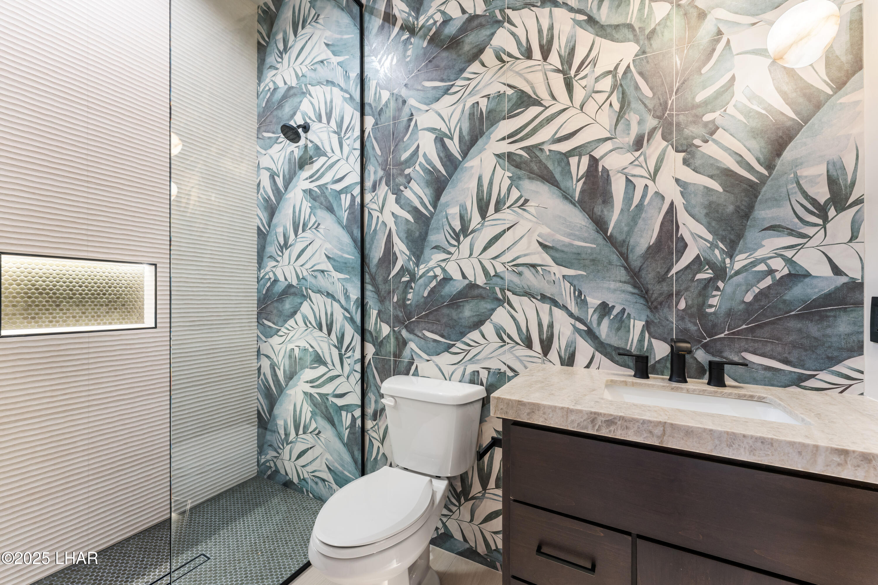 2454 Sunset Rdg Ct E Property Photo 46