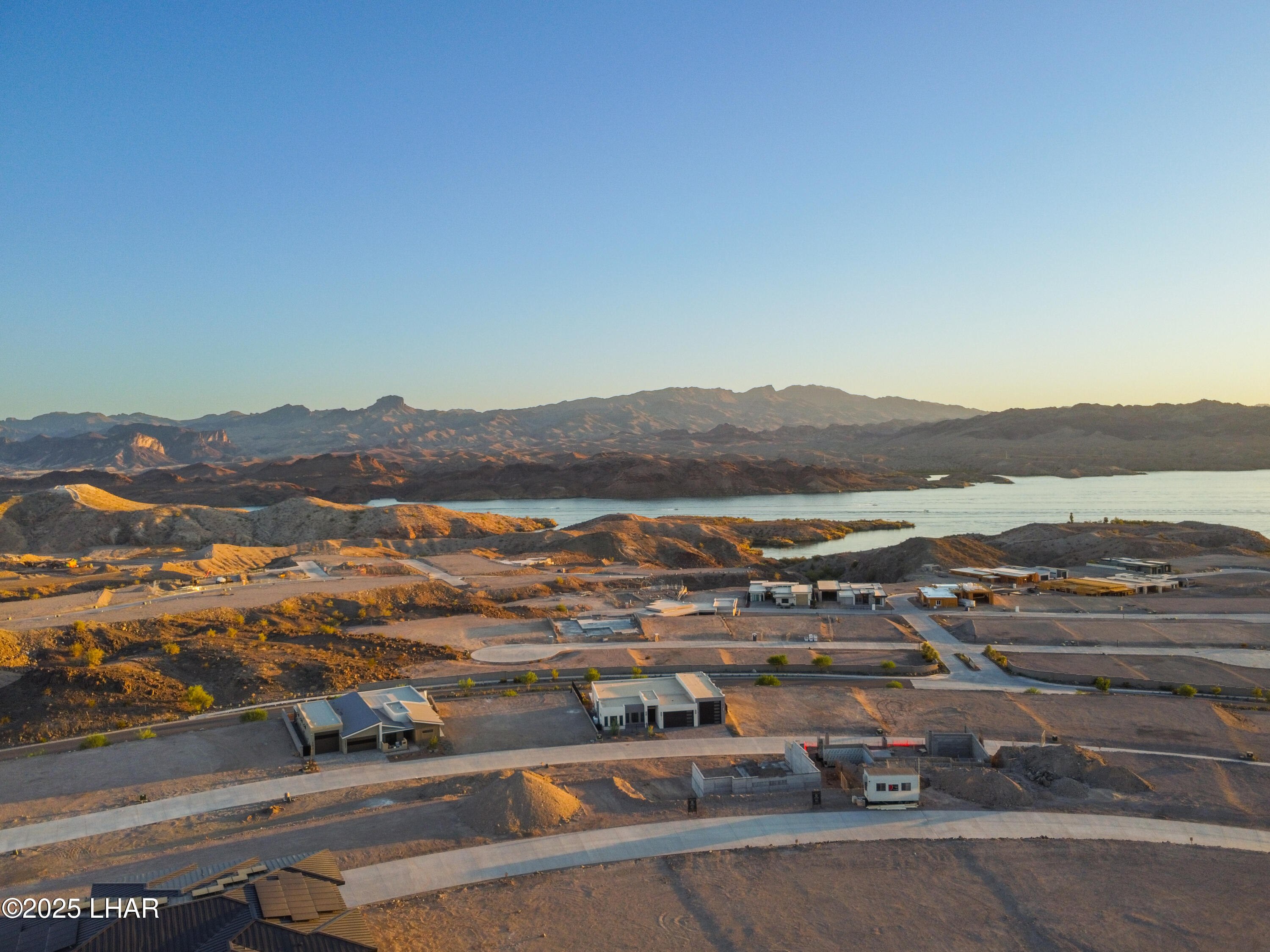 2408 Desert Rdg Ct W Property Photo 21