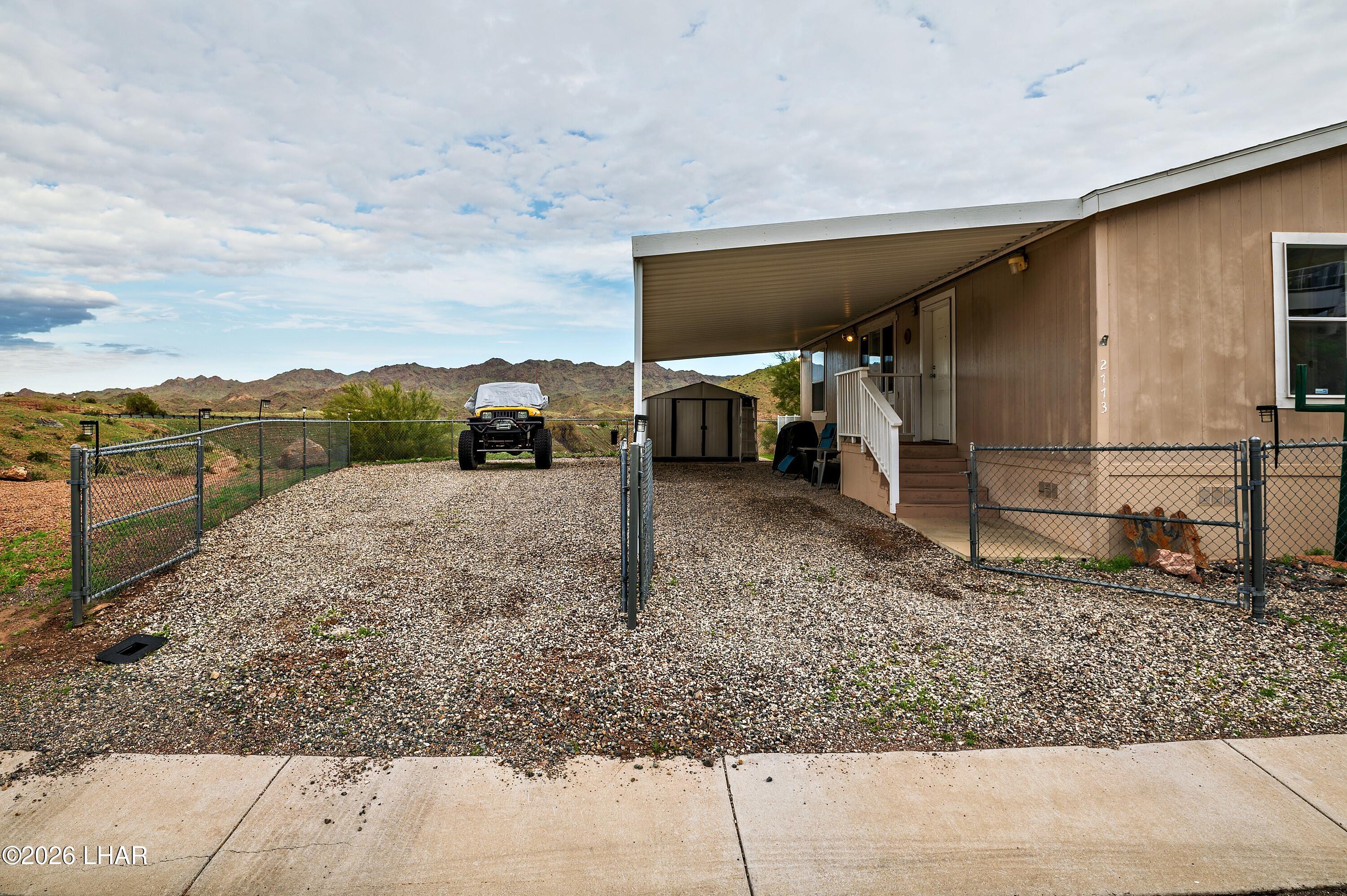 2773 Hillcrest Dr Property Photo 8