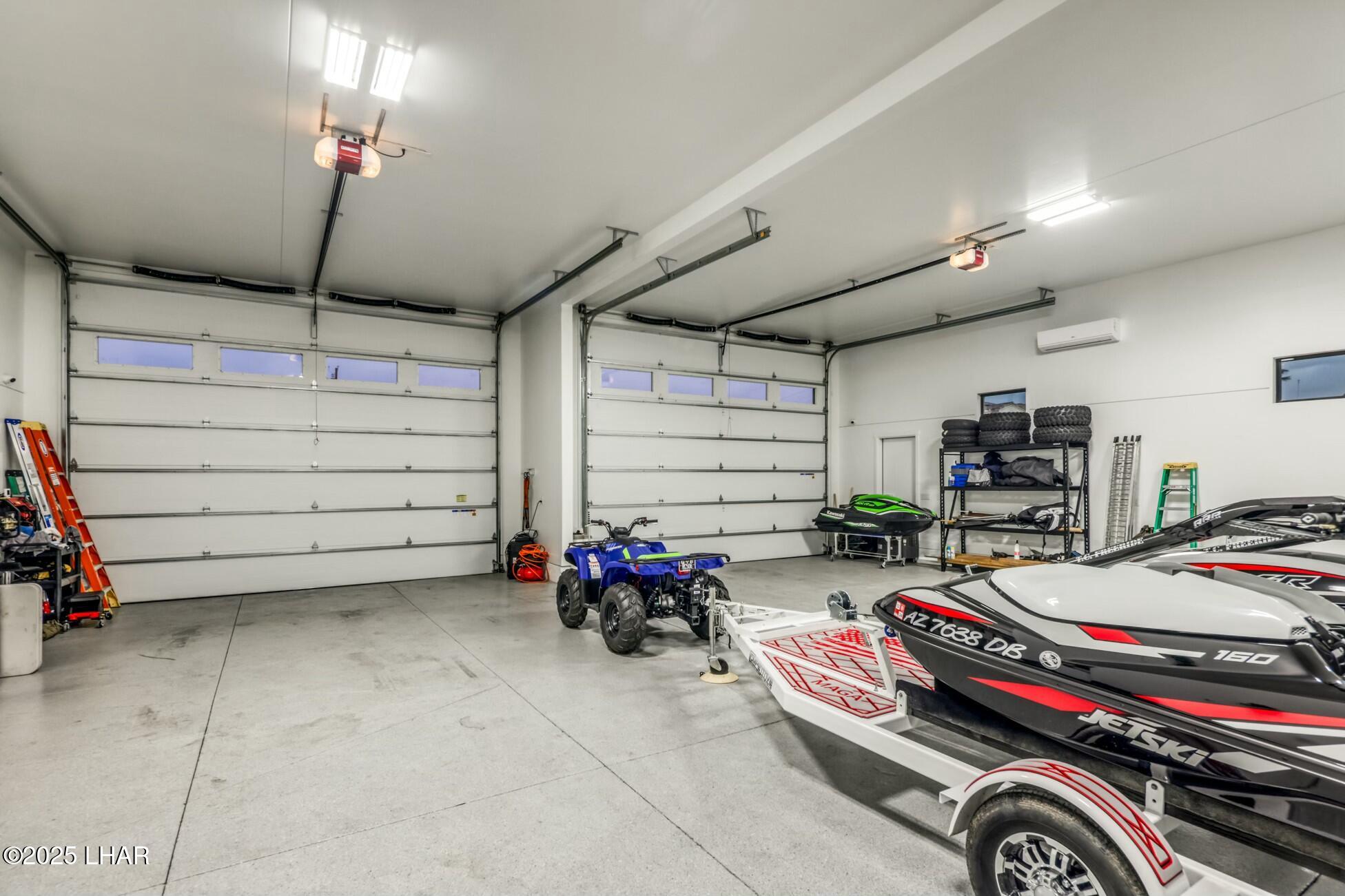1381 Tamarack Dr Property Photo 45