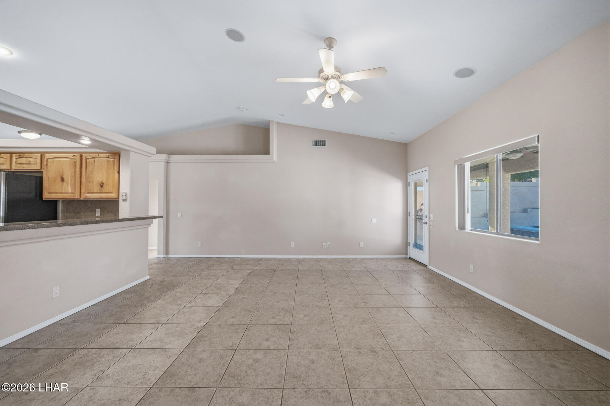 621 Rolling Hills Dr Property Photo 13