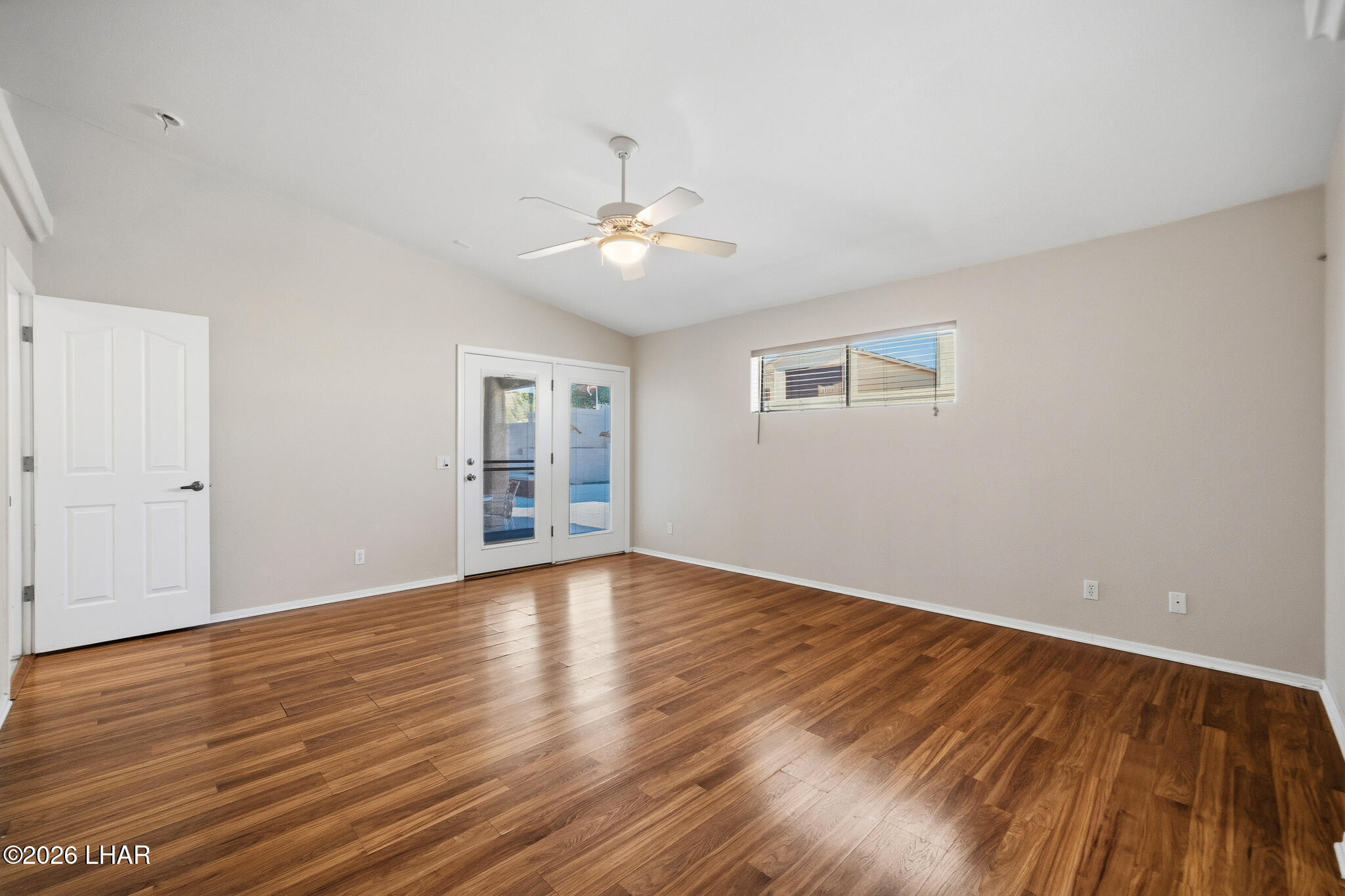 621 Rolling Hills Dr Property Photo 36