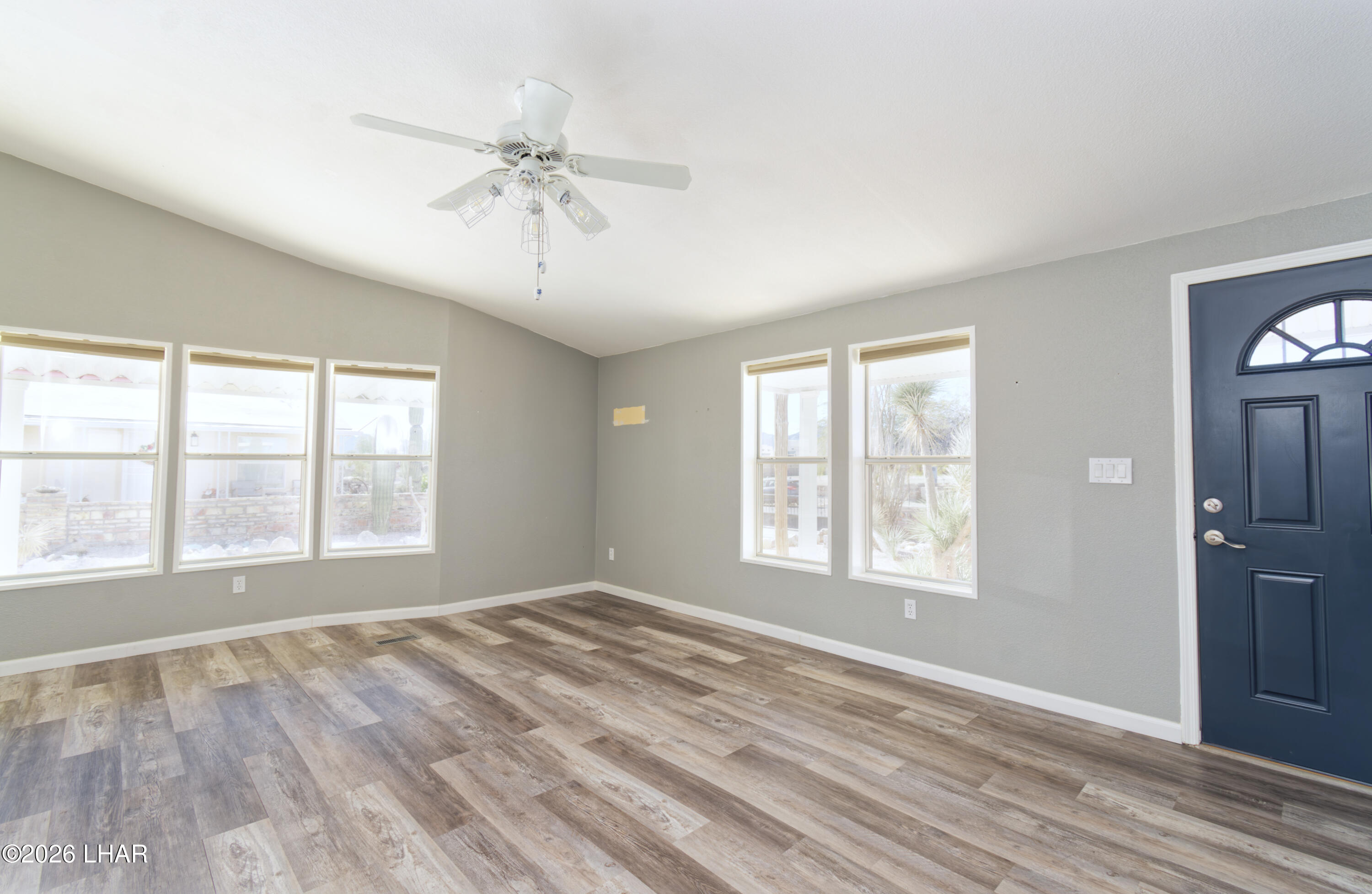 49603 Rainbow Ave Property Photo 14