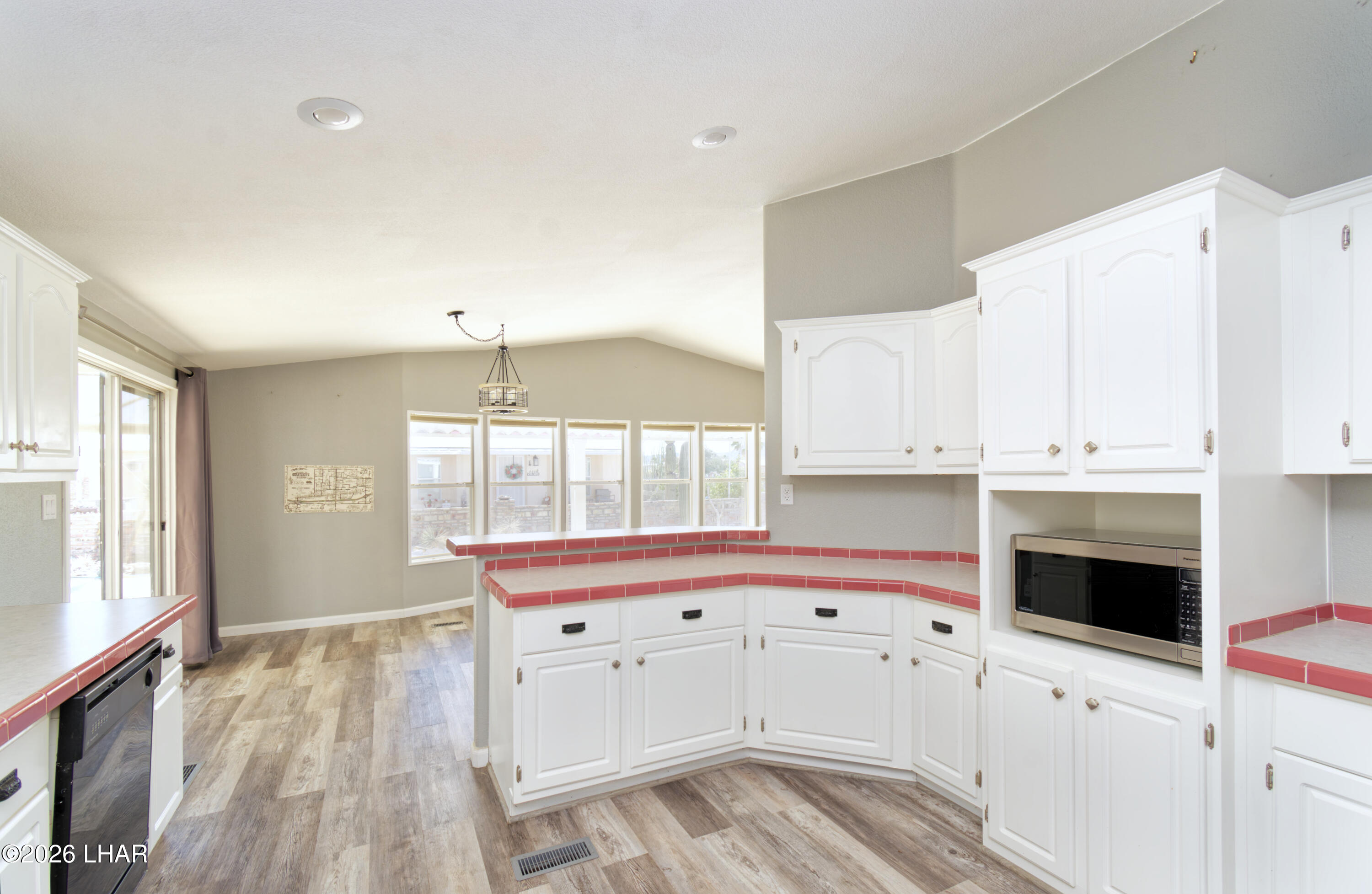 49603 Rainbow Ave Property Photo 23