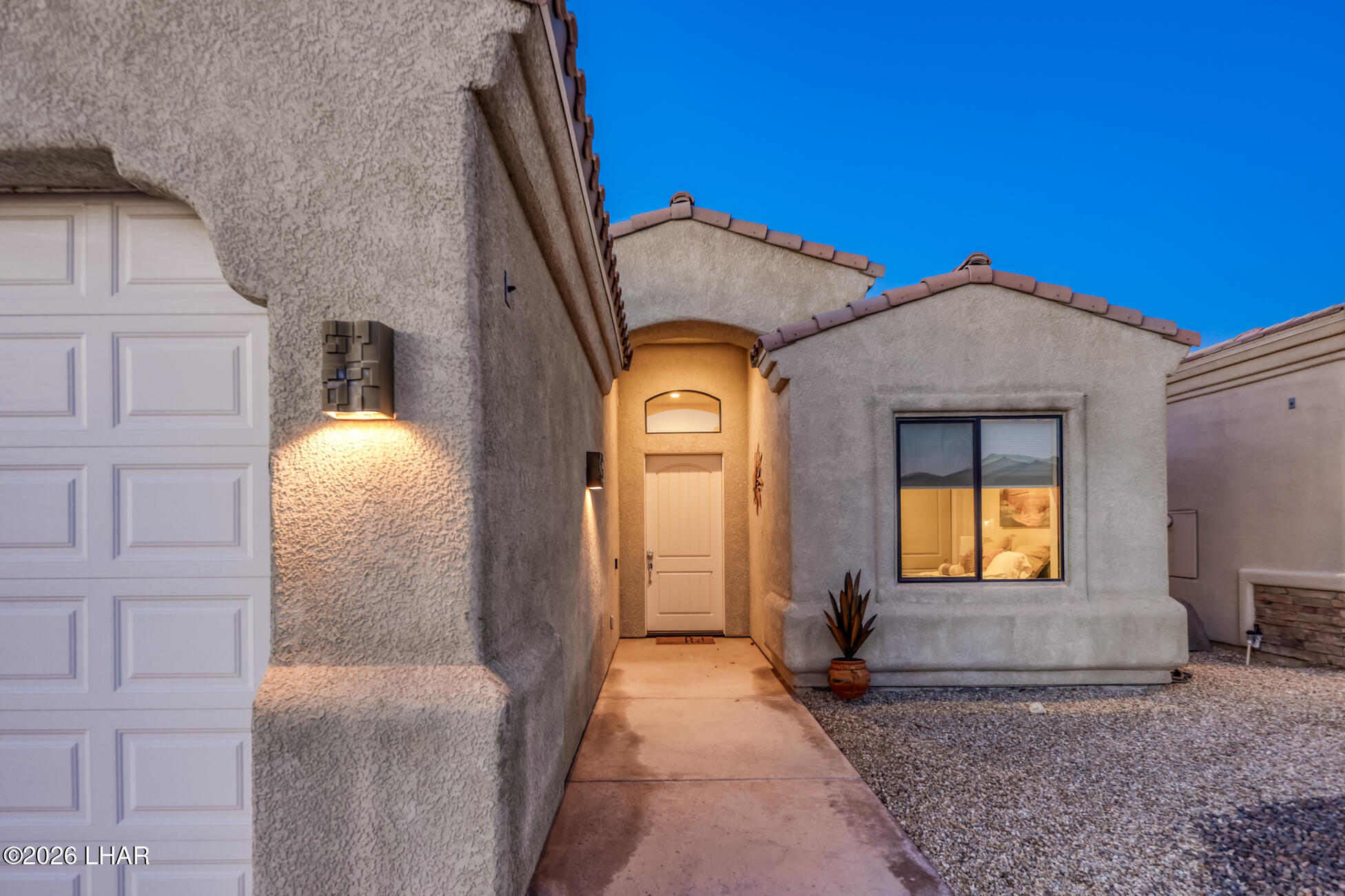 614 Veneto Loop Property Photo 2