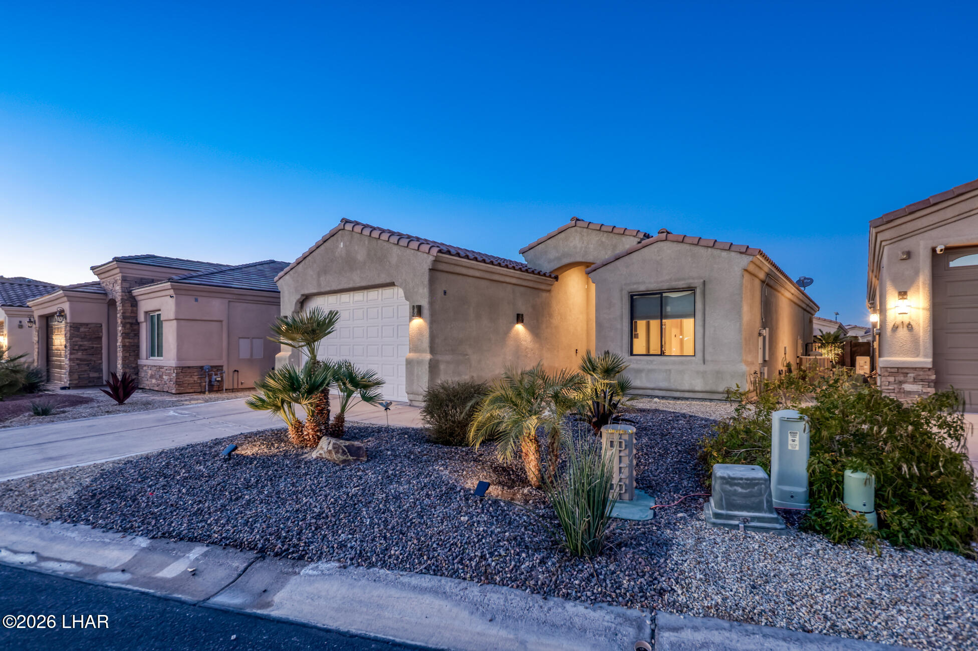 614 Veneto Loop Property Photo 5